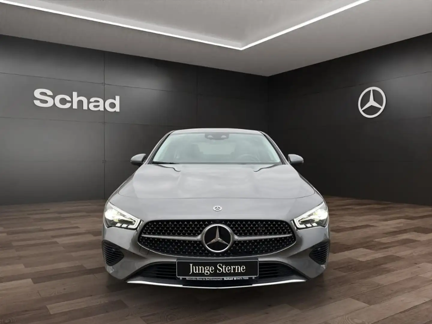 Mercedes-Benz CLA 180 Coupé PROGR LINE ADV+MBUX+LED+KAM+DISTR. siva - 2