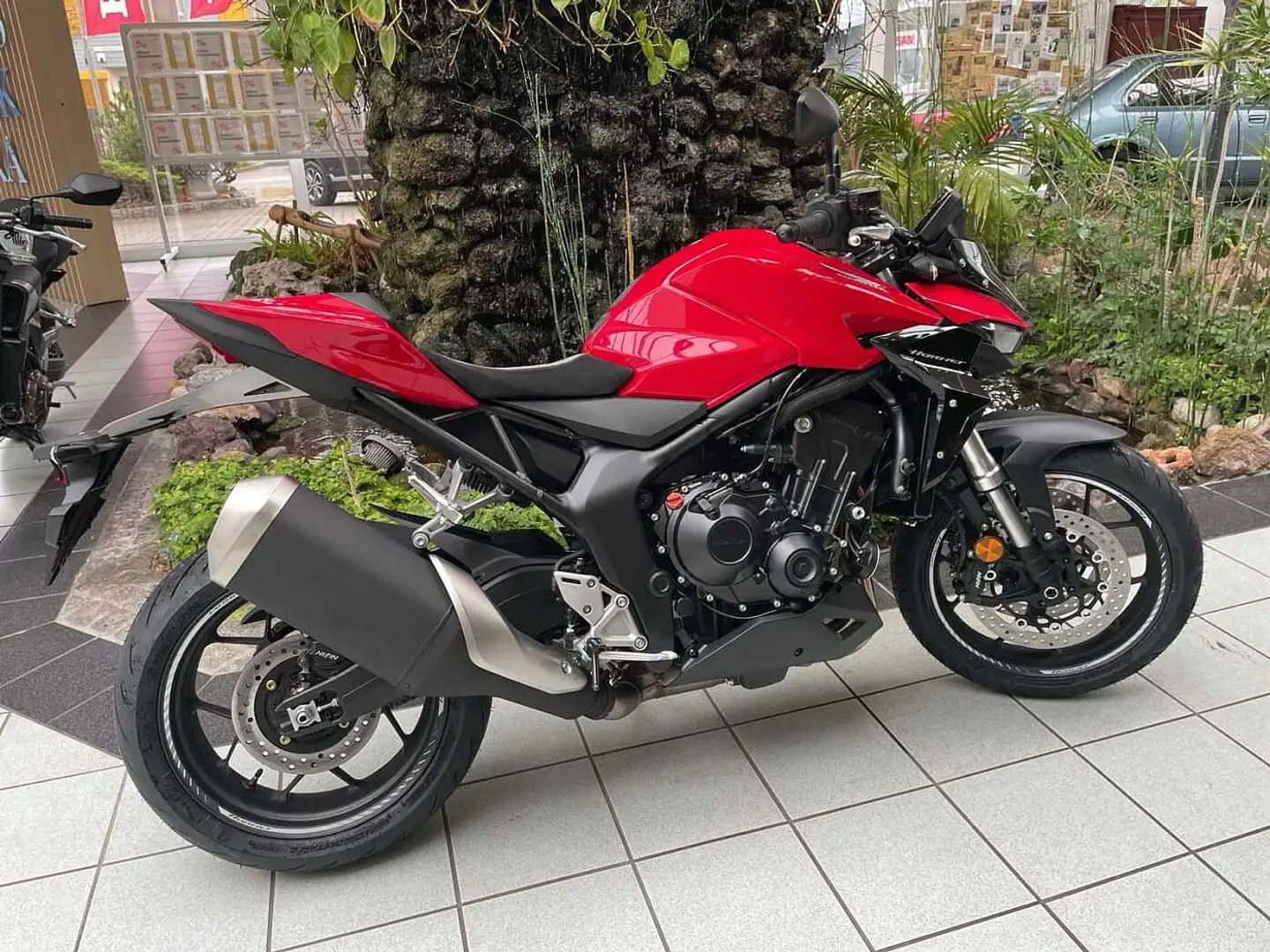 Honda CB 1000 Hornet 2025 SOFORT VERFÜGBAR Rosso - 2
