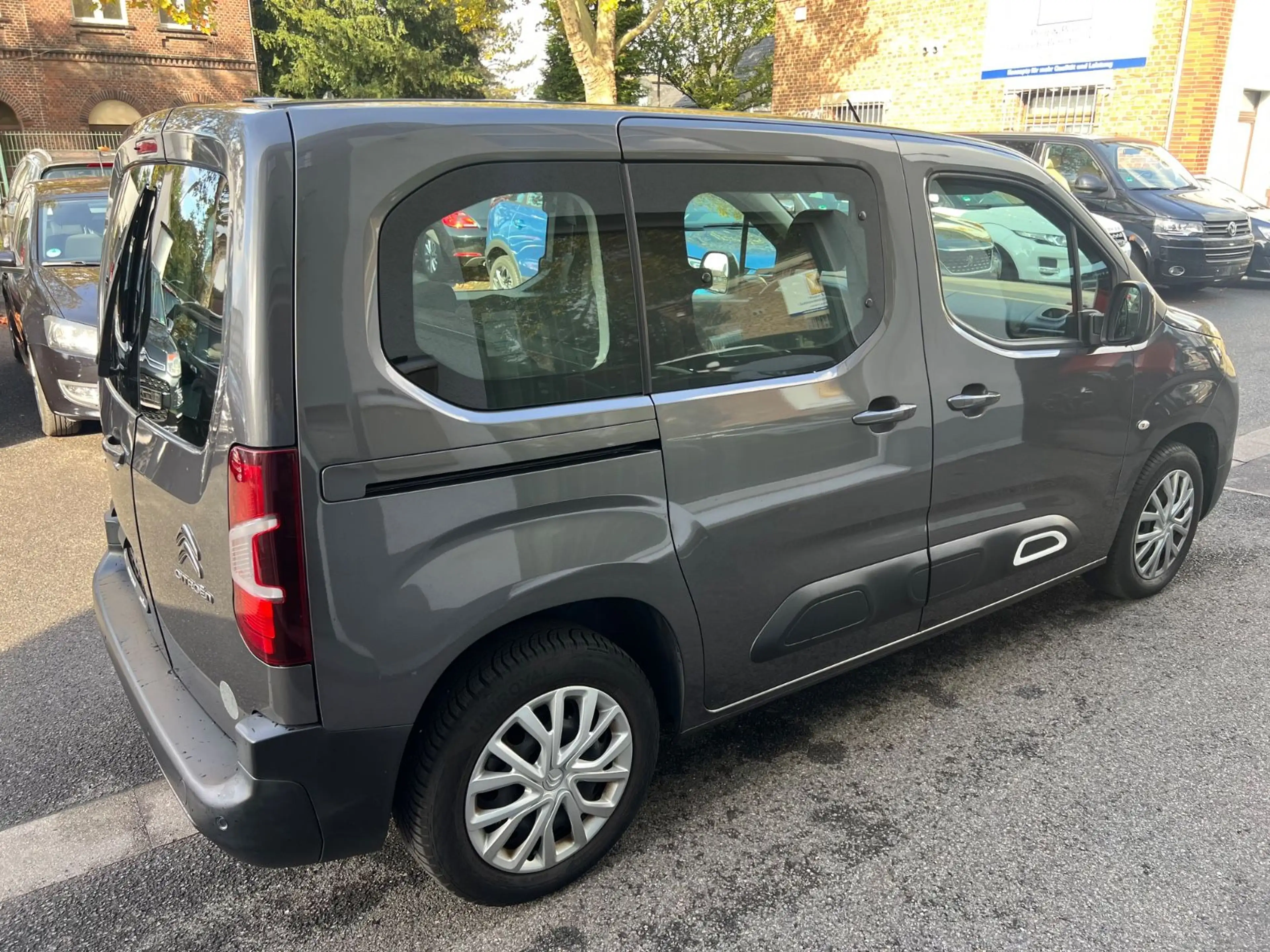Citroen Berlingo BlueHDi 100 S&S FEEL M"Klima"1.HD"PDC" — photo 7