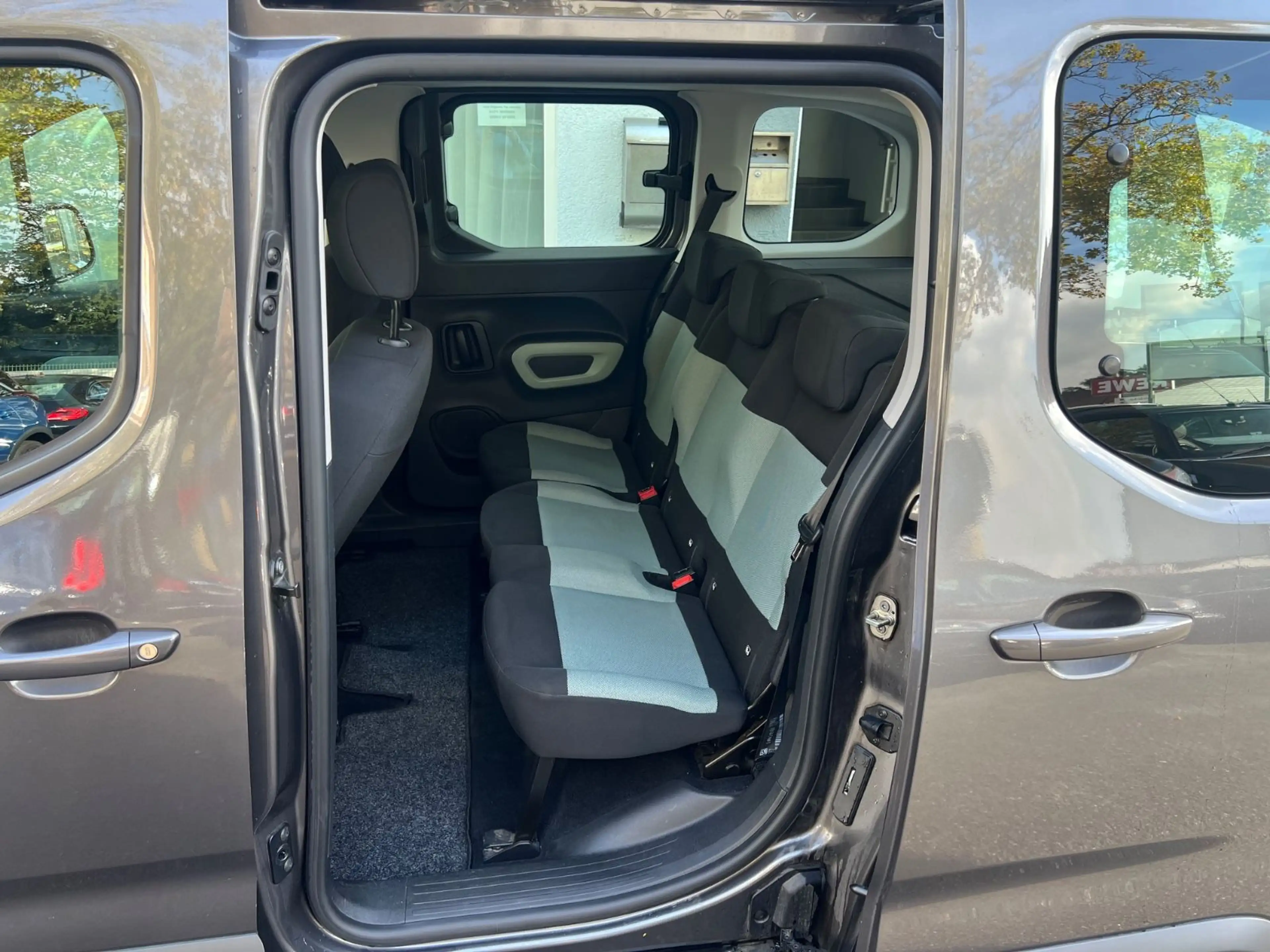 Citroen Berlingo BlueHDi 100 S&S FEEL M"Klima"1.HD"PDC" — photo 11