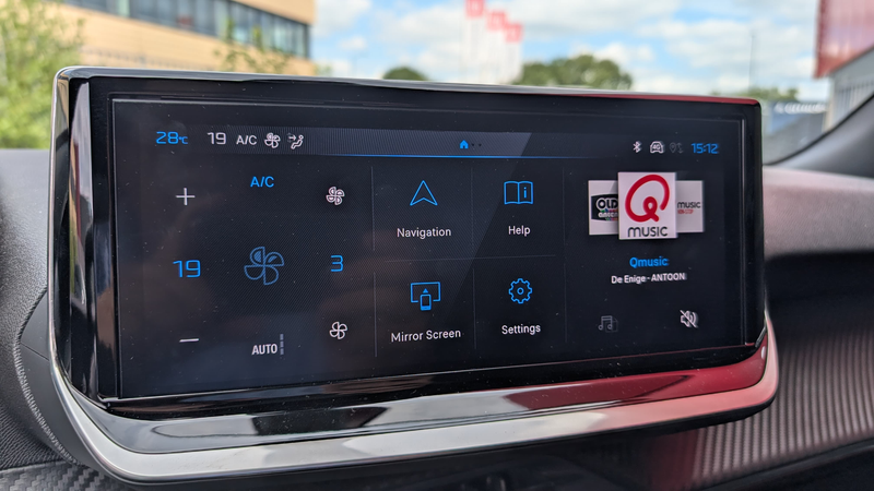 Peugeot e-2008 EV Allure Avantage 54 kWh — photo 13