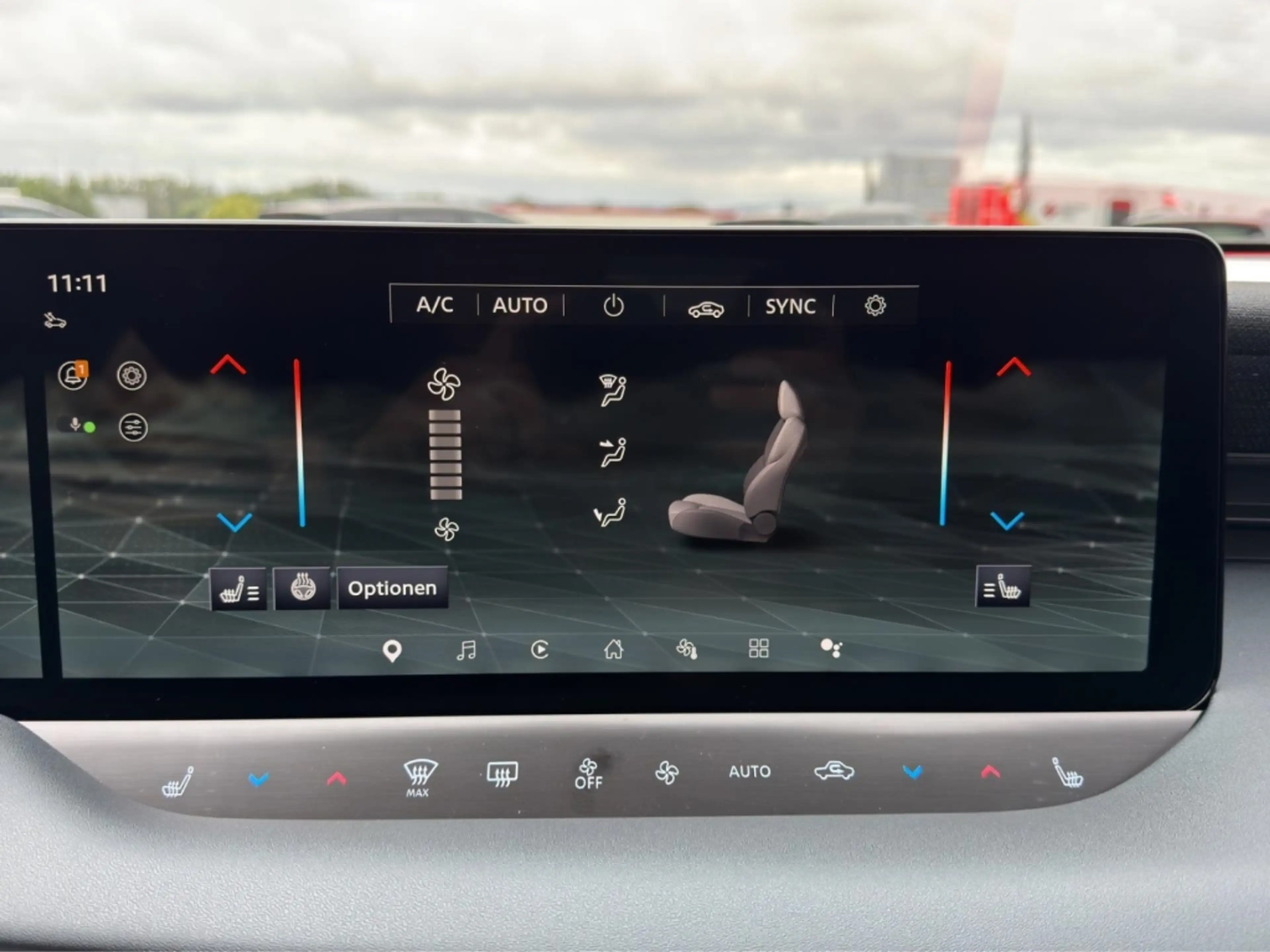Nissan Leaf Evolve 75 kWh °PANO°HUD°Kamera°Navi°SHZ° — photo 15
