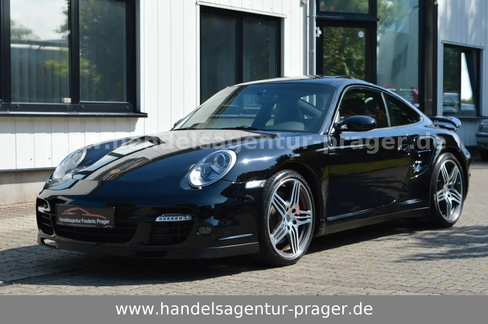 Porsche 911 Turbo Coupe Leder Bose SD deutsches Auto Zwart - 1