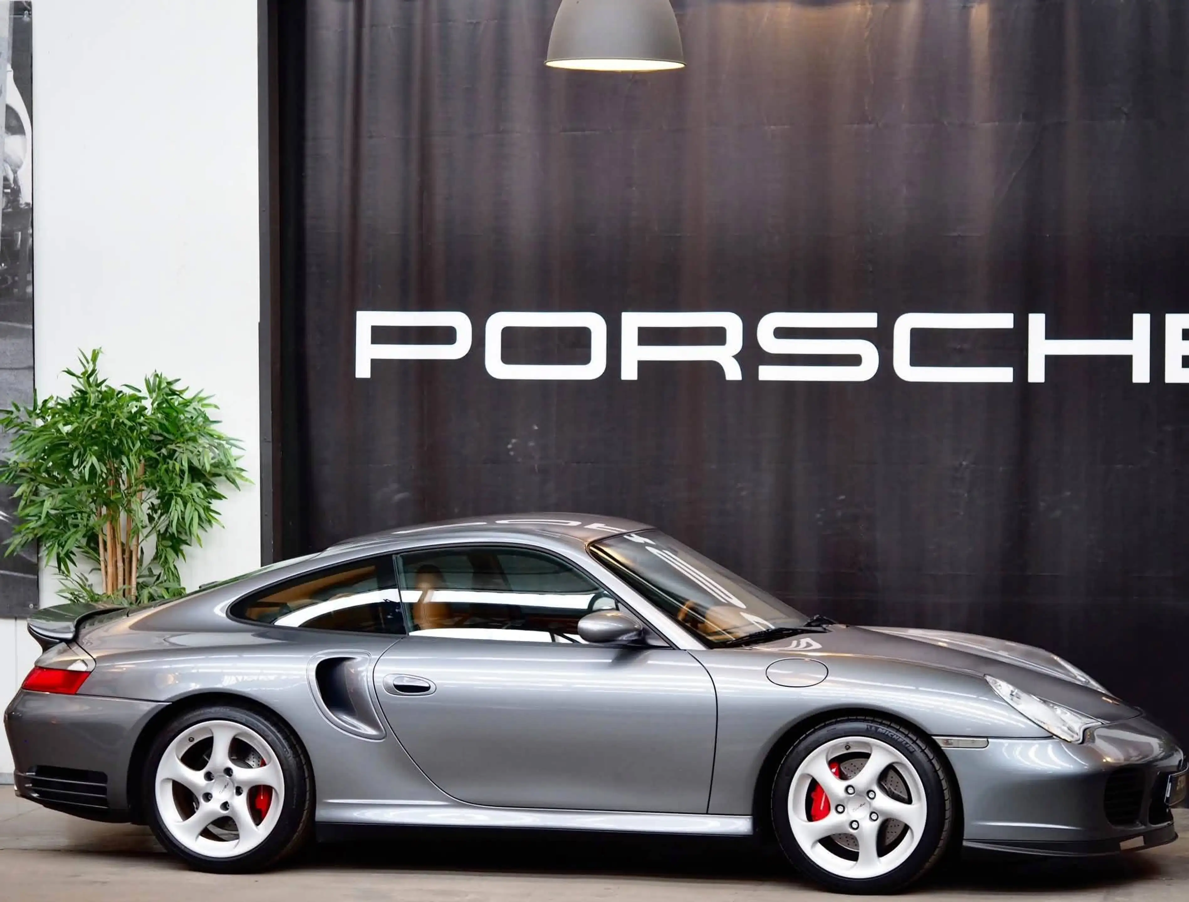 Porsche 996 996.2 Turbo 3.6 Coupé BV6 * 1st paint * Mint condition * — photo 7