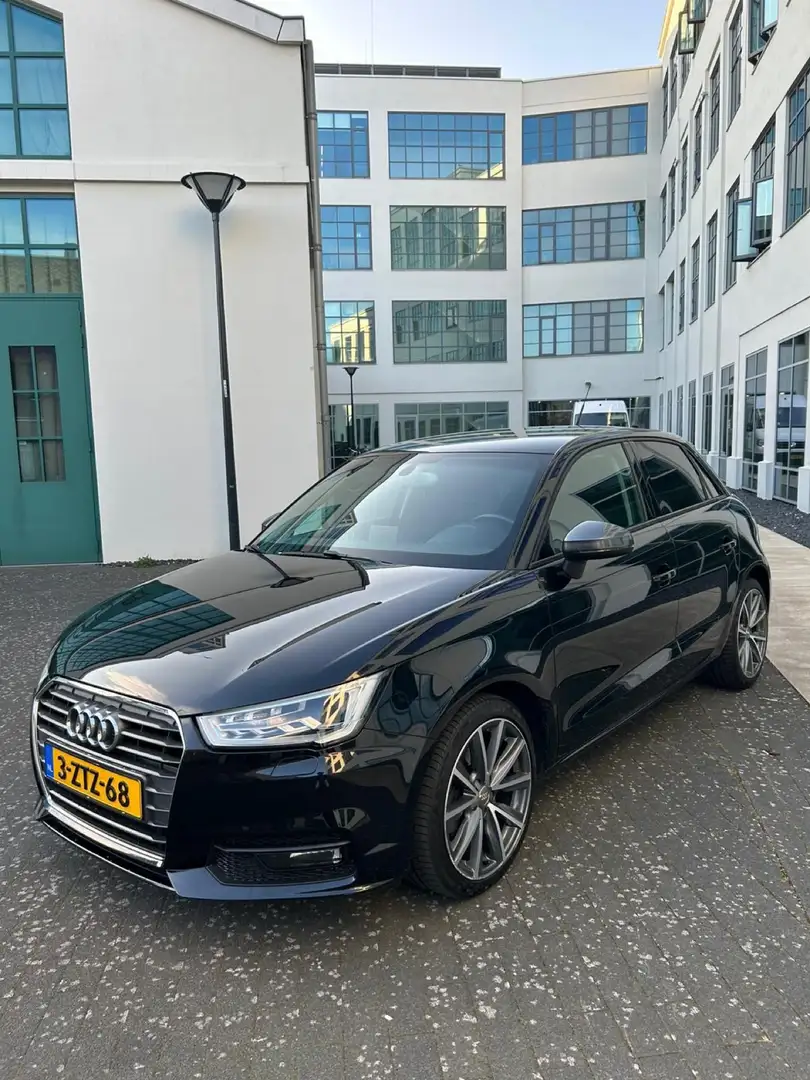 Audi A1 1.4 TFSI Design ProL Zwart - 1