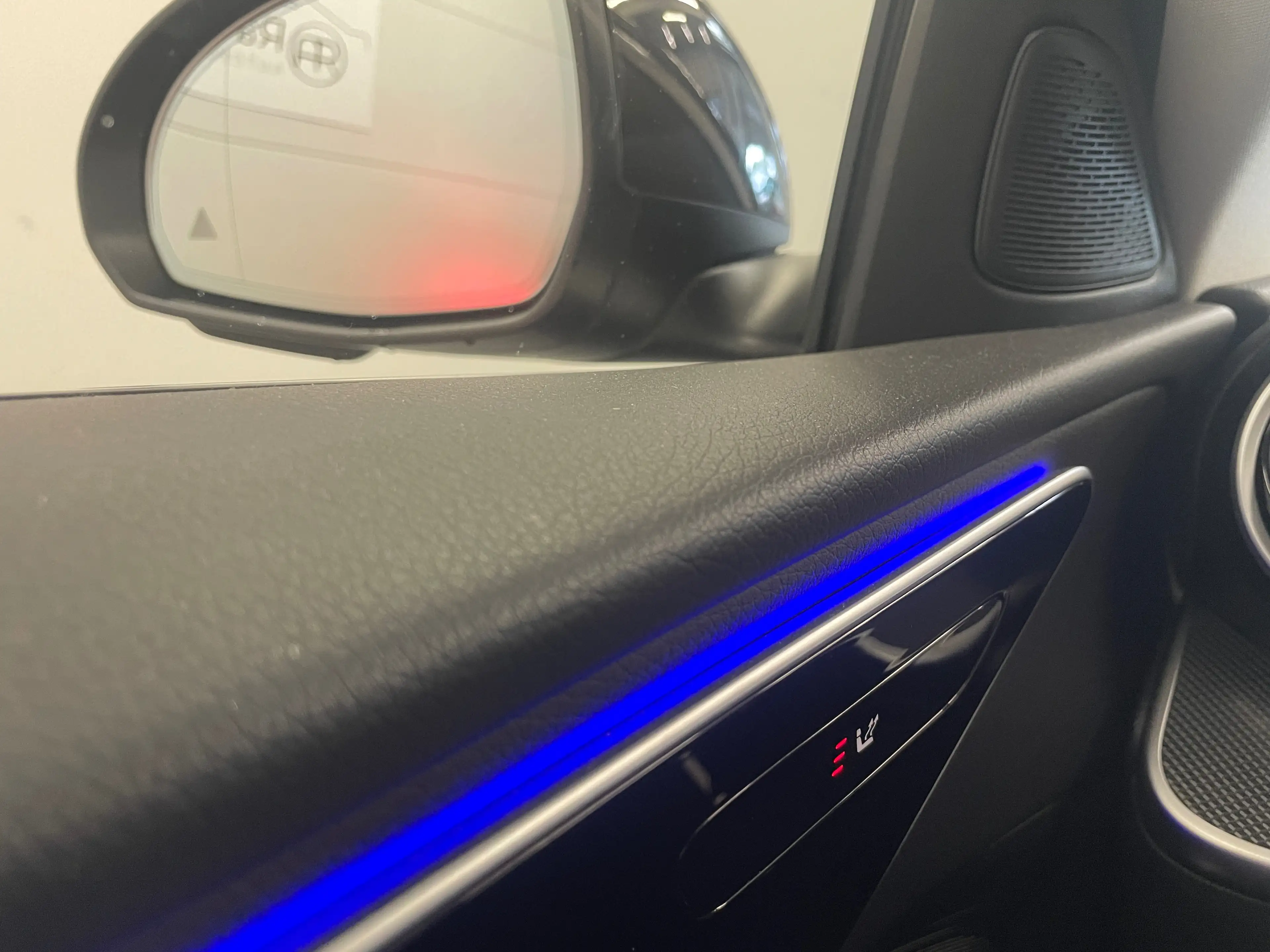 Mercedes-Benz C 200 C 200 Luxury Line Luxury Line — photo 11