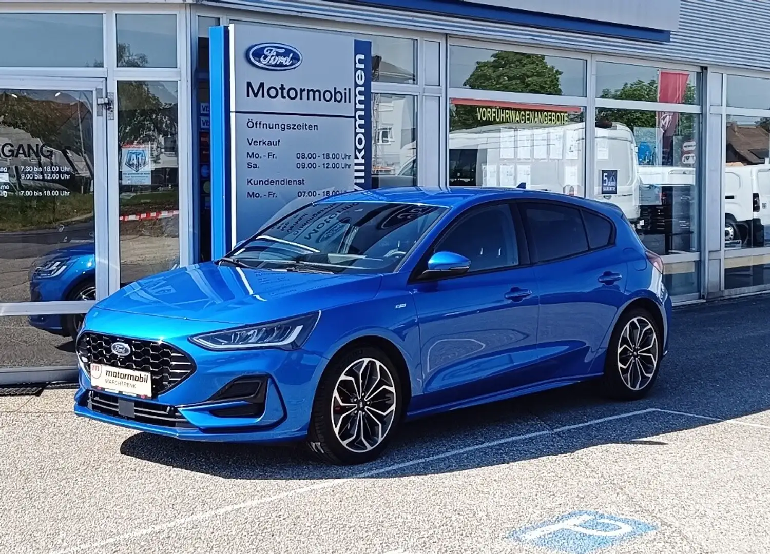 Ford Focus 1,0 EcoBoost Hybrid ST-Line X Aut. Blau - 1