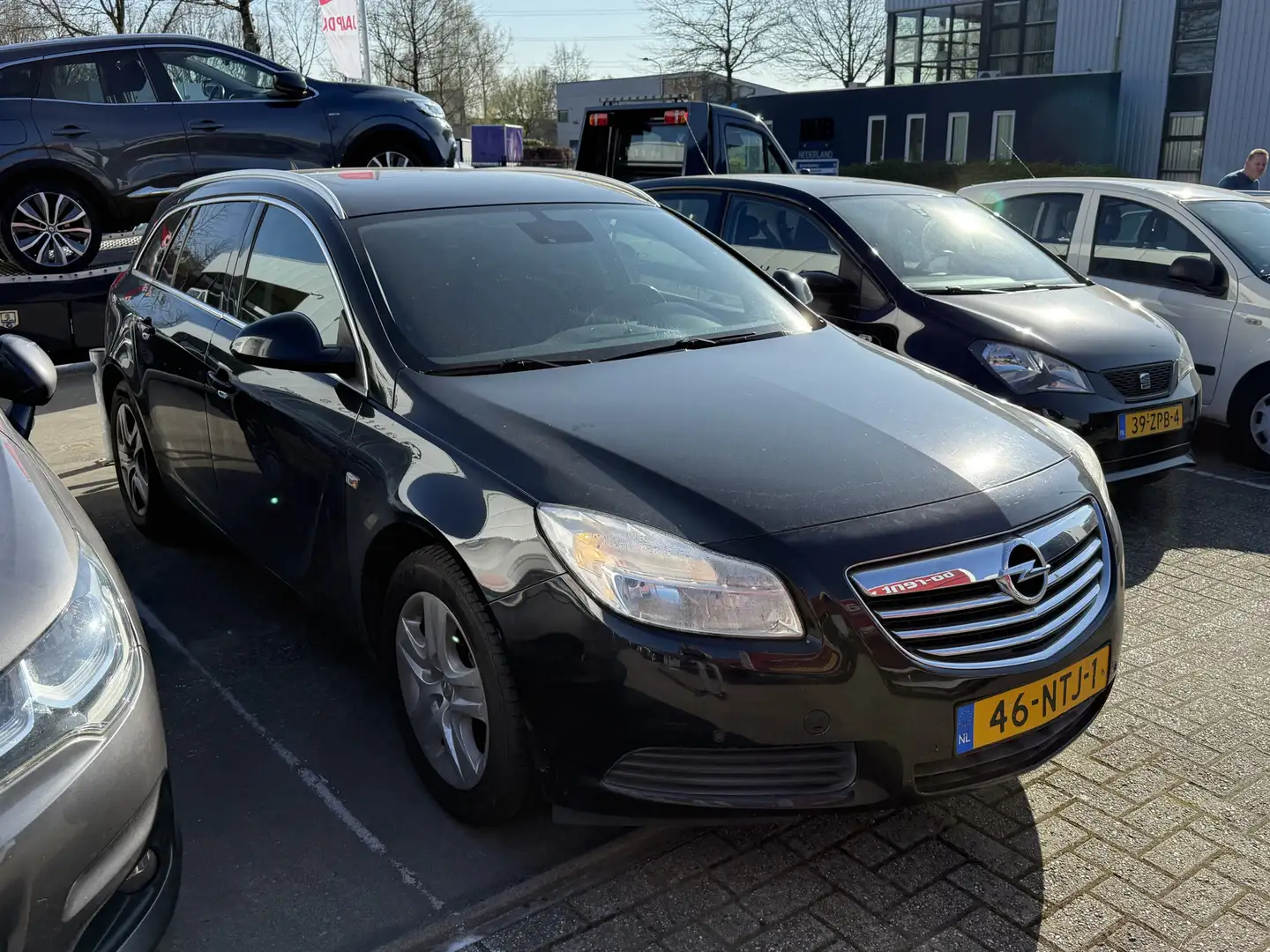Opel Insignia Sports Tourer 1.8 Edition MOTORSTORING Negro - 2