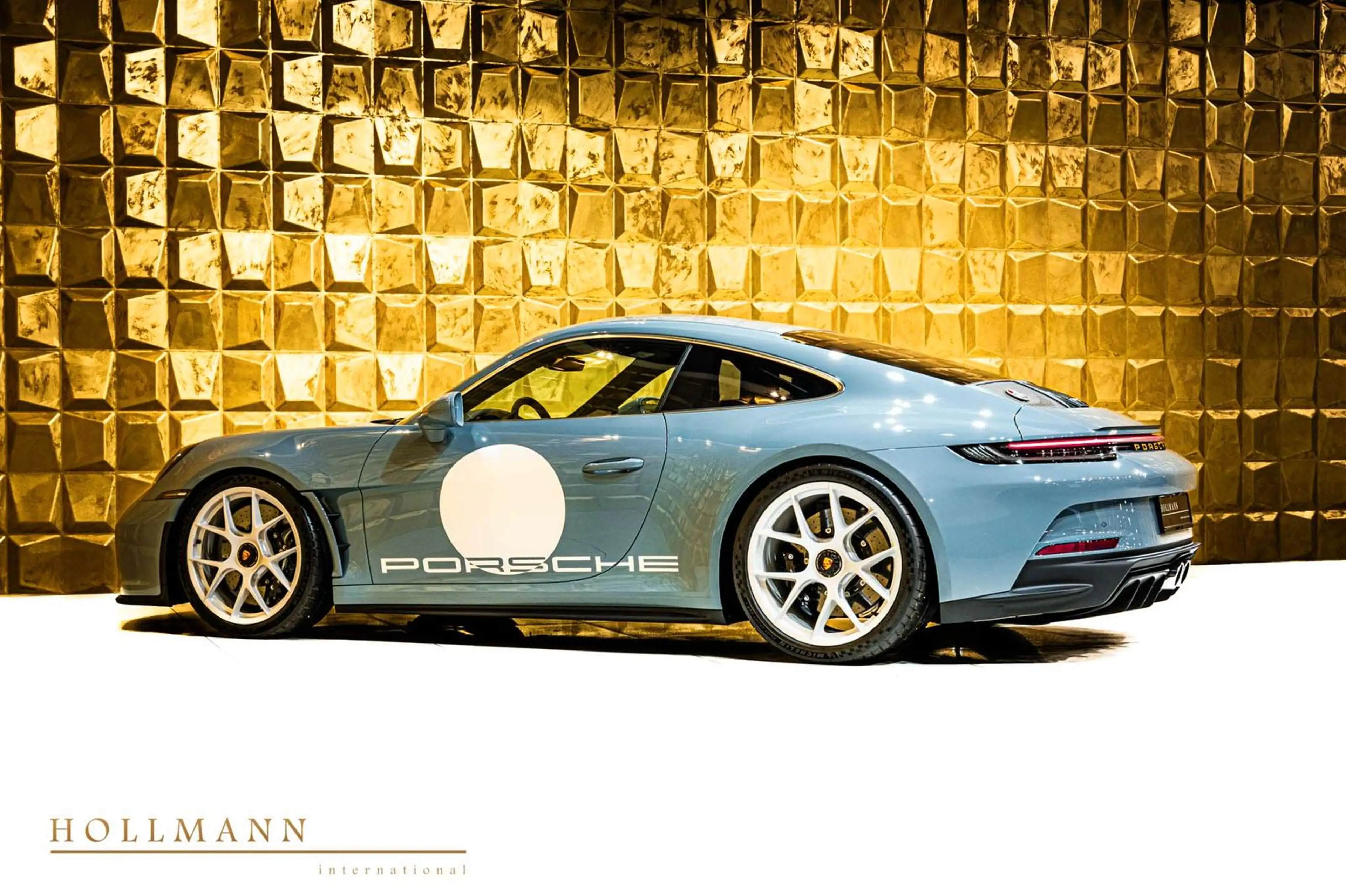 Porsche 992 911 S/T + CARBON ROLL CAGE + LIFT + BOSE — photo 6