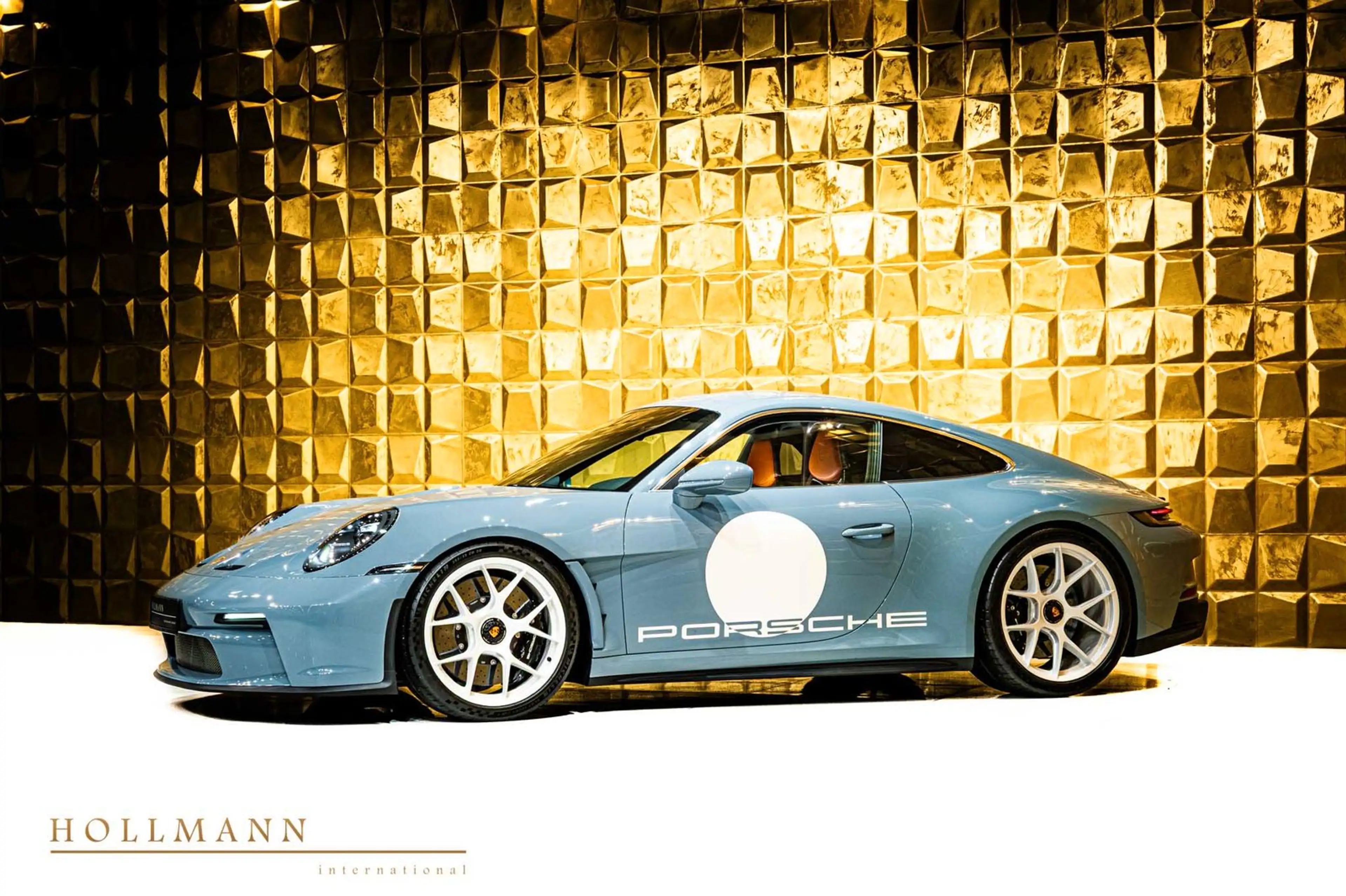 Porsche 992 911 S/T + CARBON ROLL CAGE + LIFT + BOSE — photo 5