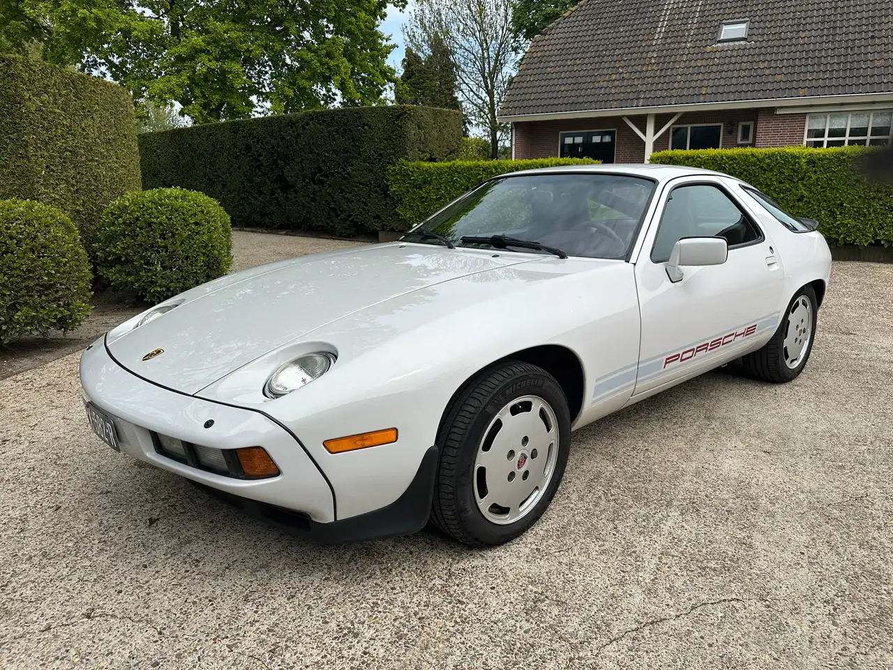 Porsche 928 S3, foto 1