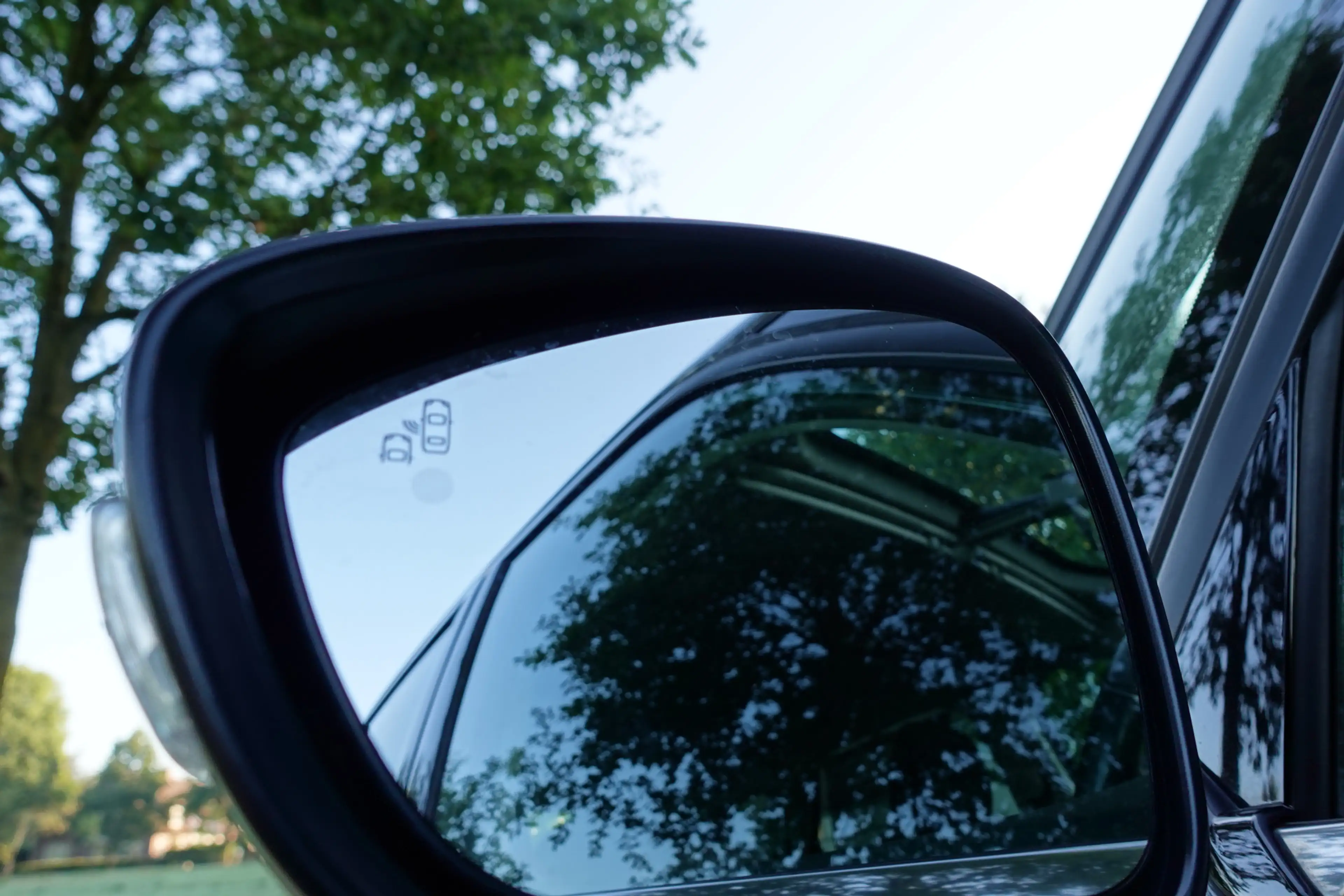Citroen C4 Picasso 1.6 e-THP Intensive | Trekhaak | Camera | DAB | NA — photo 23