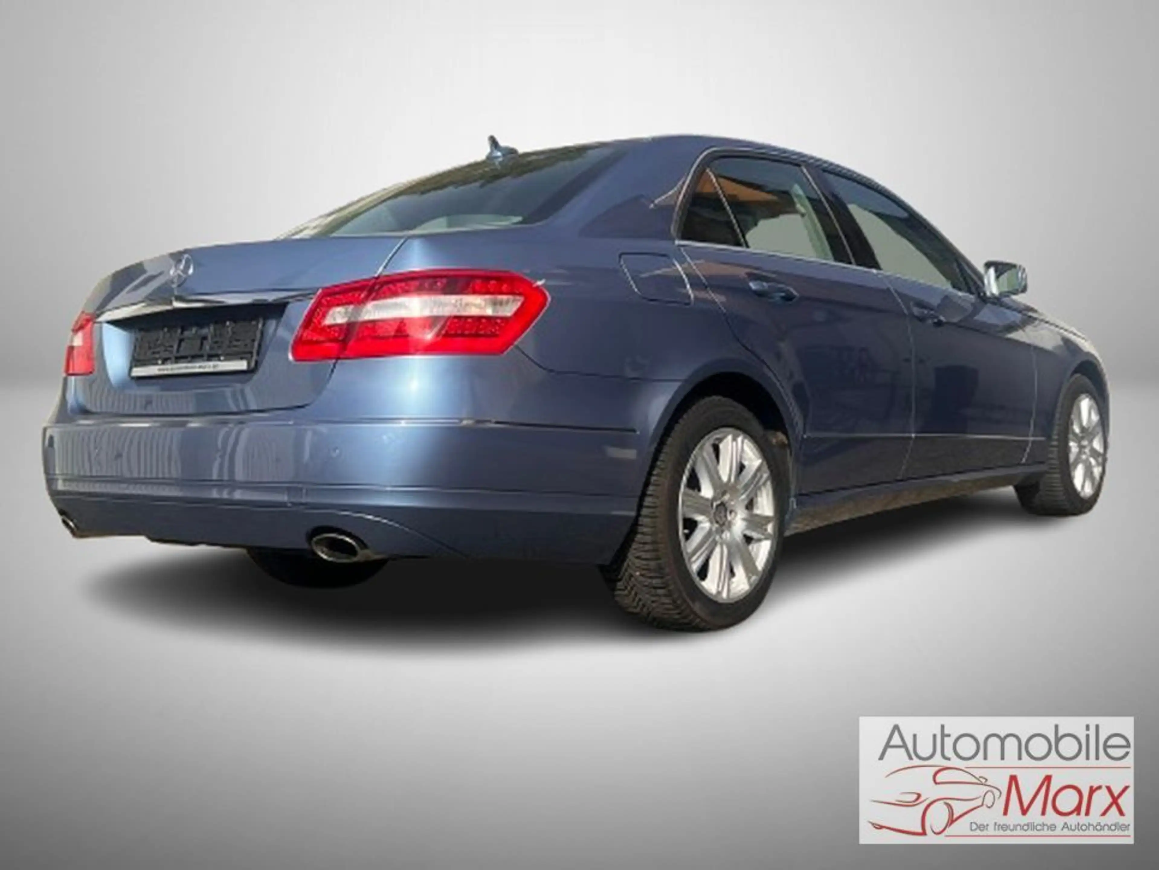 Mercedes-Benz E 350 E 350 4Matic Elegance — photo 6
