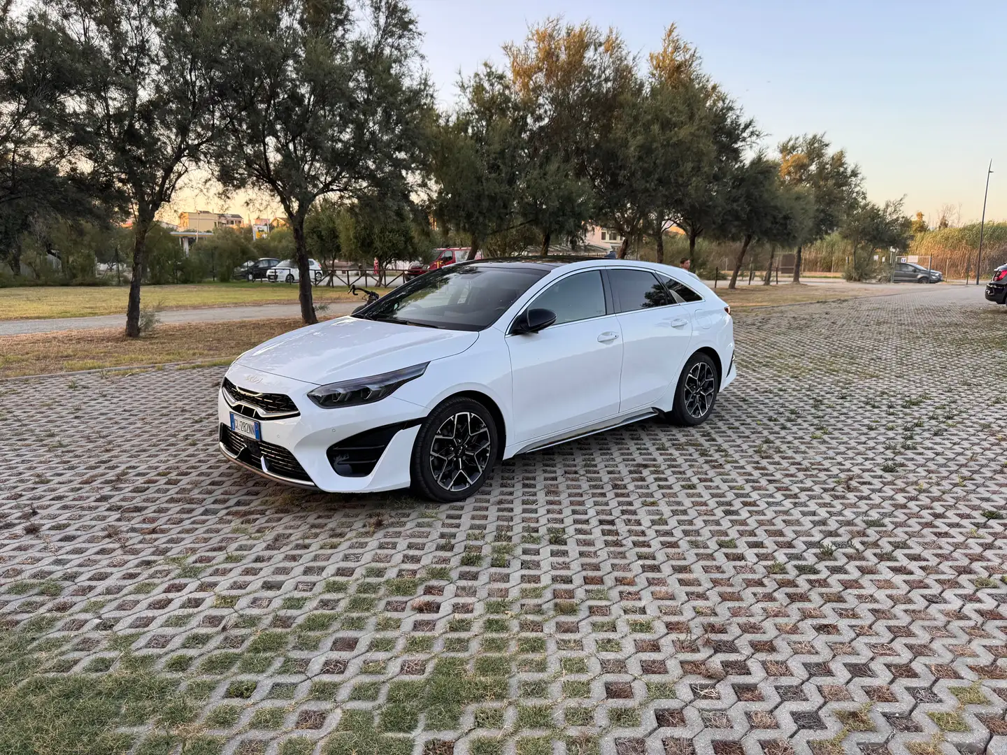 Kia ProCeed / pro_cee'd ProCeed III 20221.5 t-gdi mhev GT Line 160cv dct Alb - 1