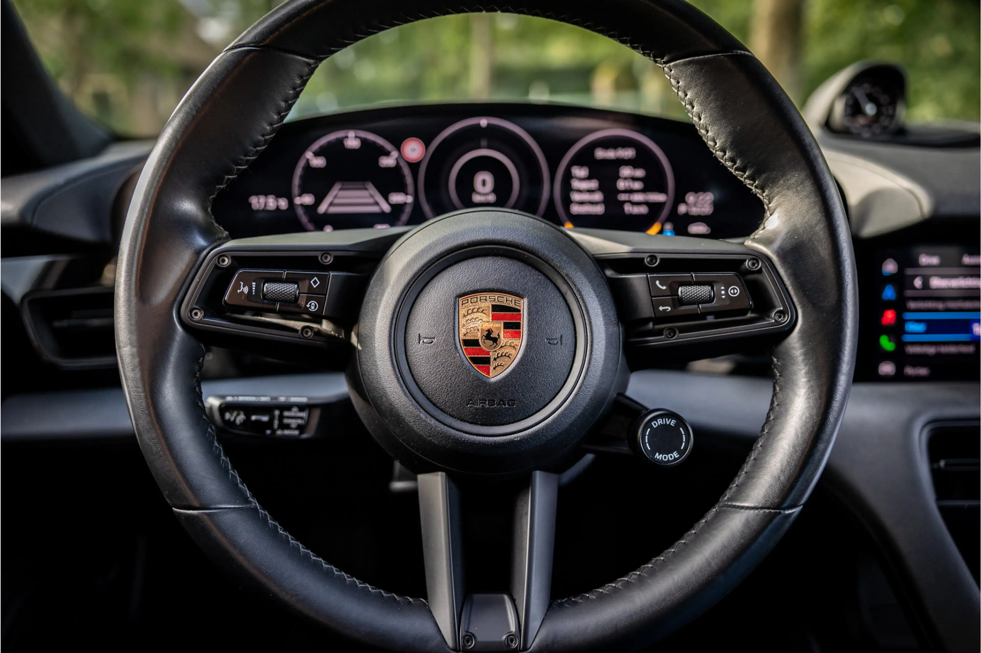 Porsche Taycan Sport Turismo 4S Performance 93 kWh Sport Chrono A — photo 9