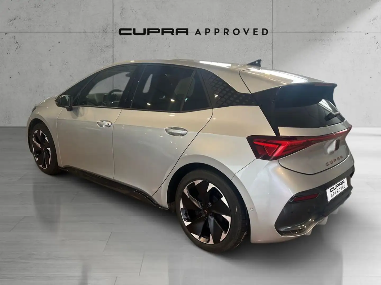 CUPRA Born e-Boost Pack 170kW 59kwh Silber - 2