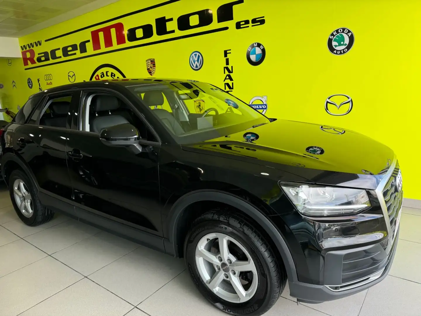 Audi Q2 1.0 TFSI Advanced 85kW Noir - 1