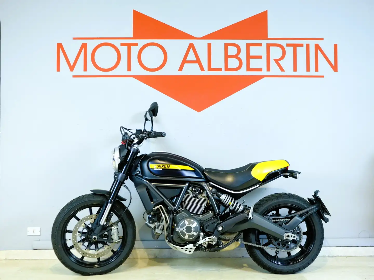 Ducati Scrambler FULL THROTTLE Nero - 2