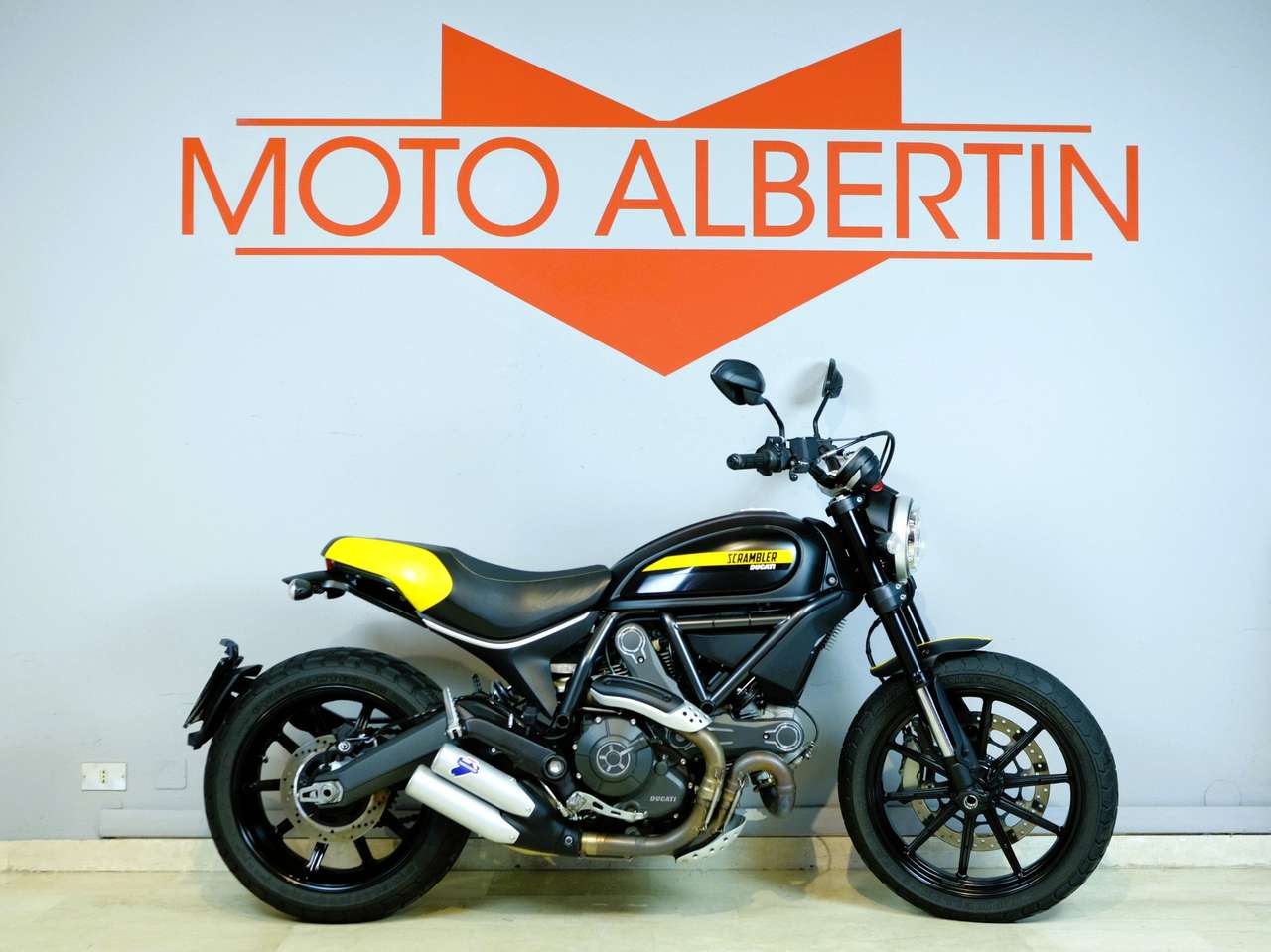 Ducati Scrambler FULL THROTTLE