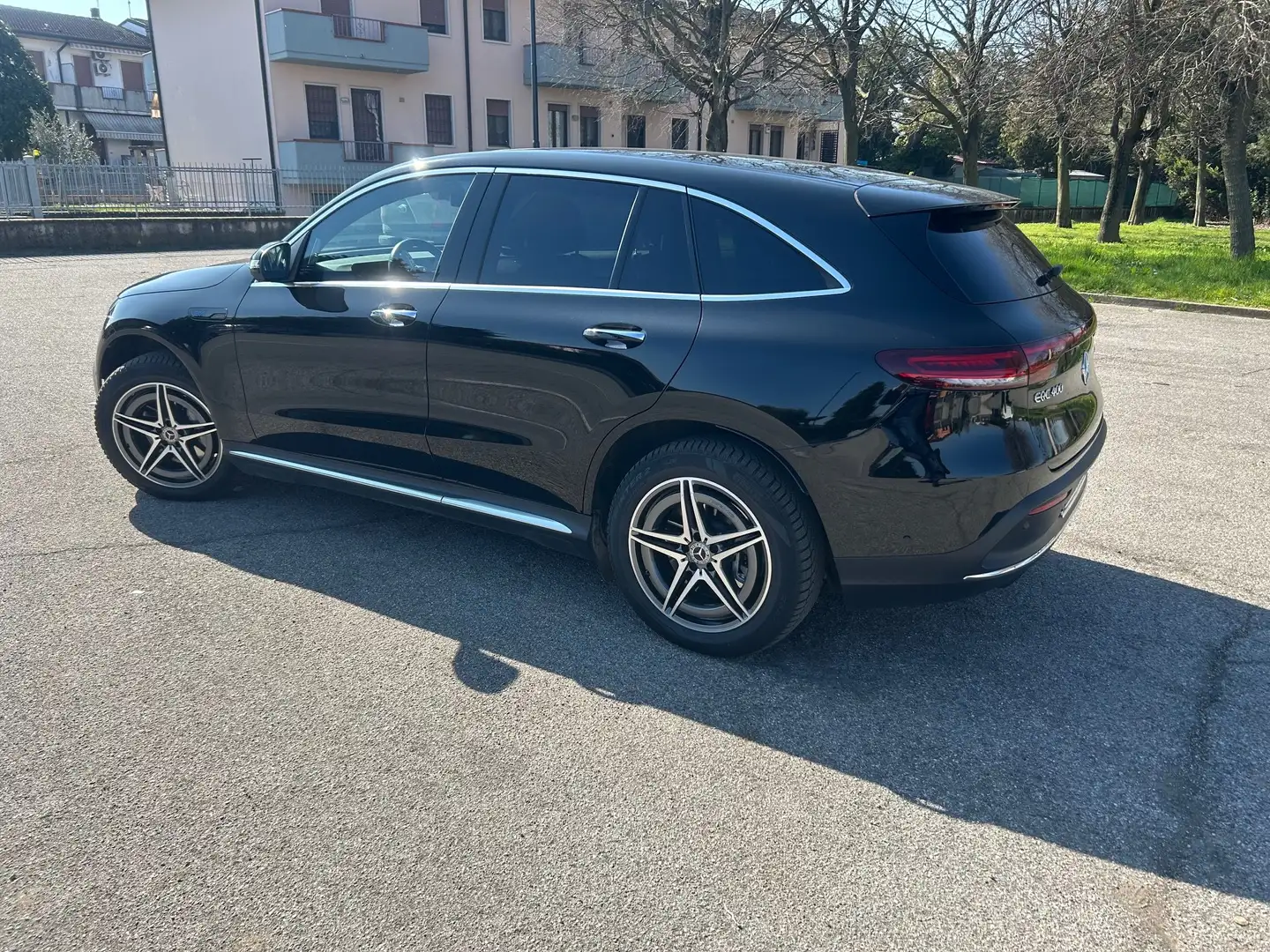Mercedes-Benz EQC 400 EQC - N293 Sport 4matic Nero - 2