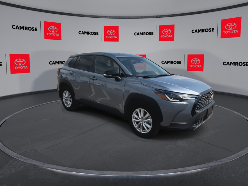 2025 Toyota Corolla Cross LE AWD  -  Heated Seats — снимка 1