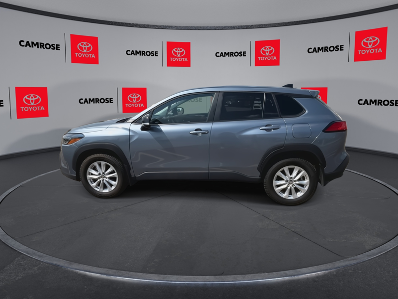 2025 Toyota Corolla Cross LE AWD  -  Heated Seats — снимка 1