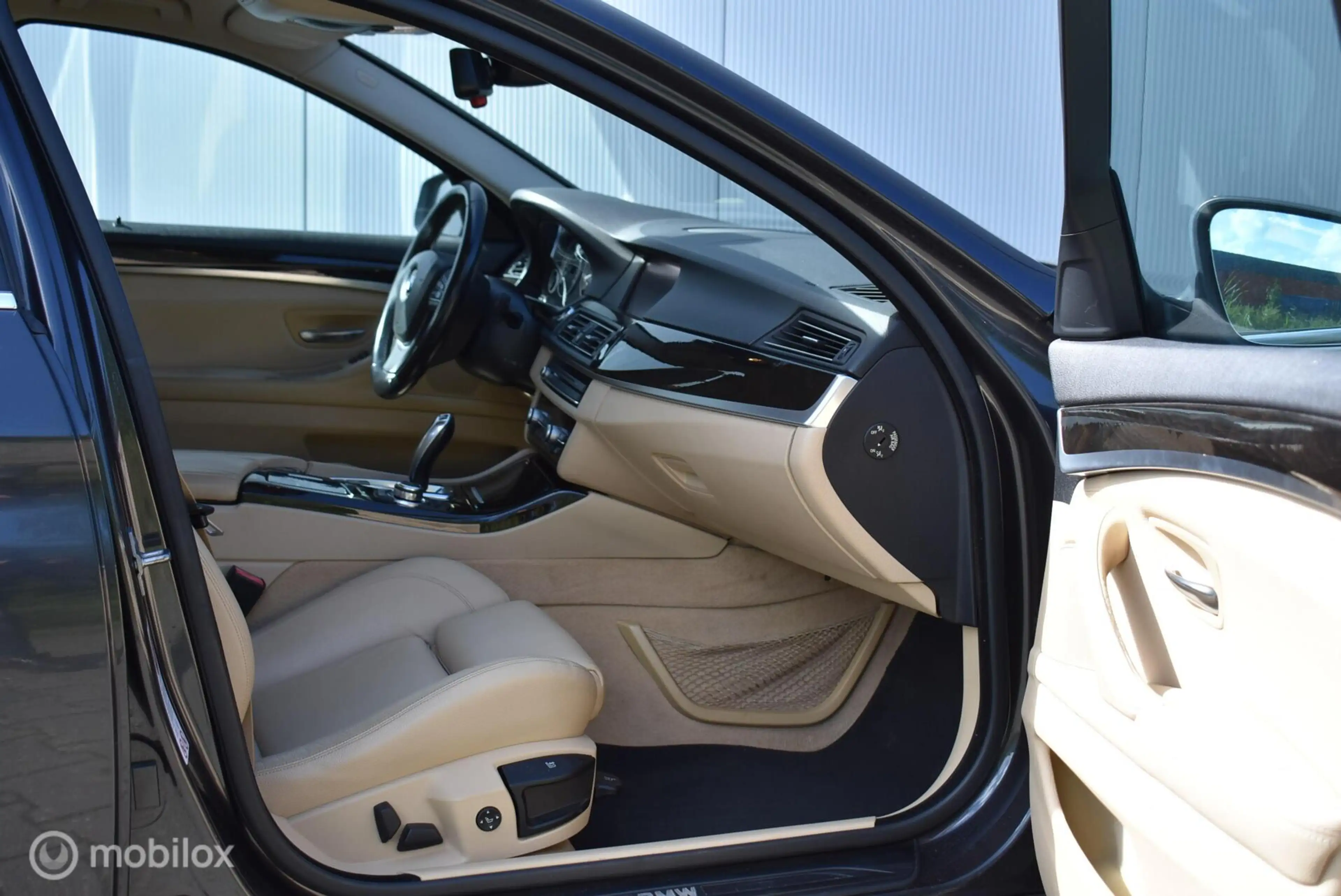 BMW 523 5-serie Touring 523i High Executive — photo 6