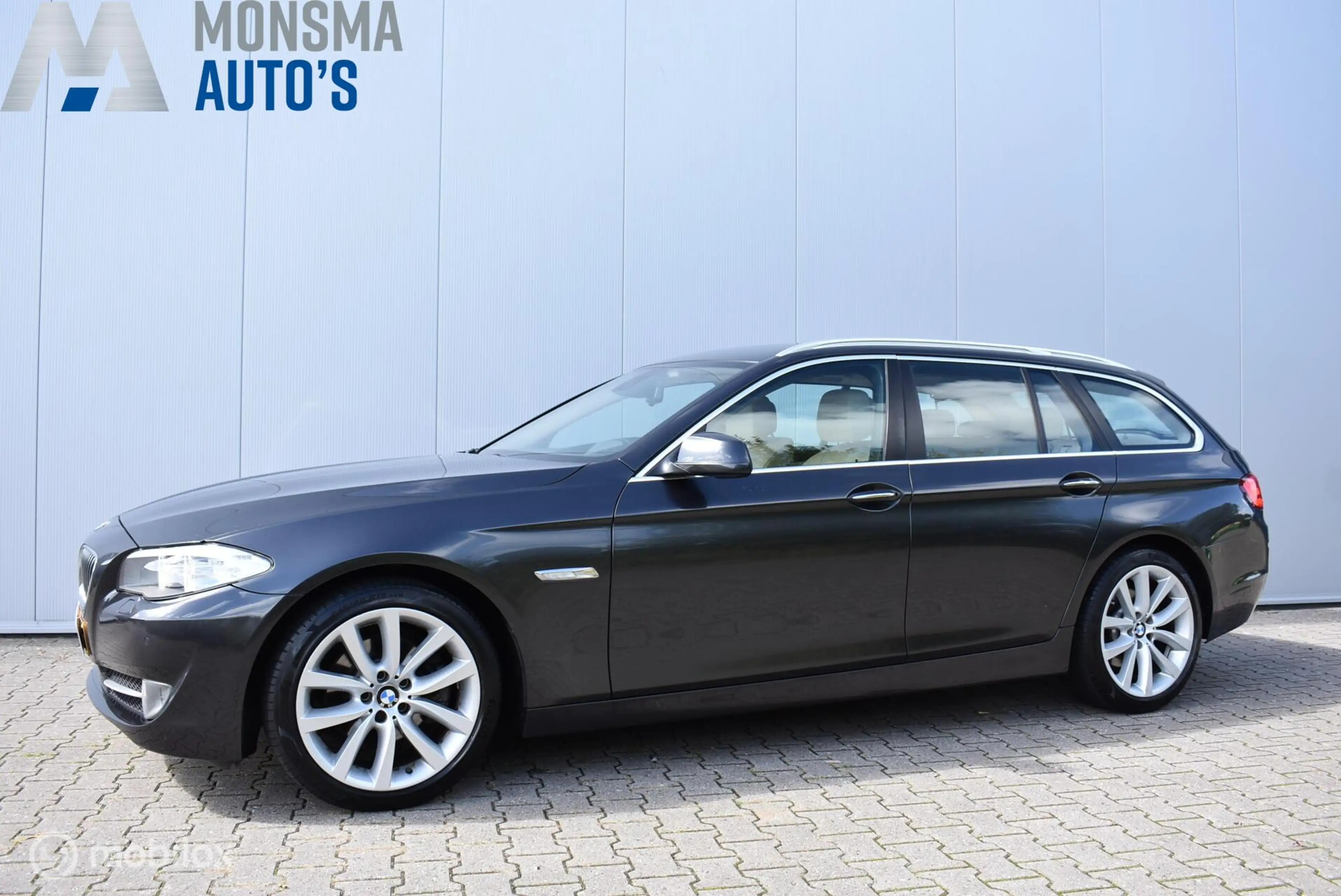 BMW 523 5-serie Touring 523i High Executive