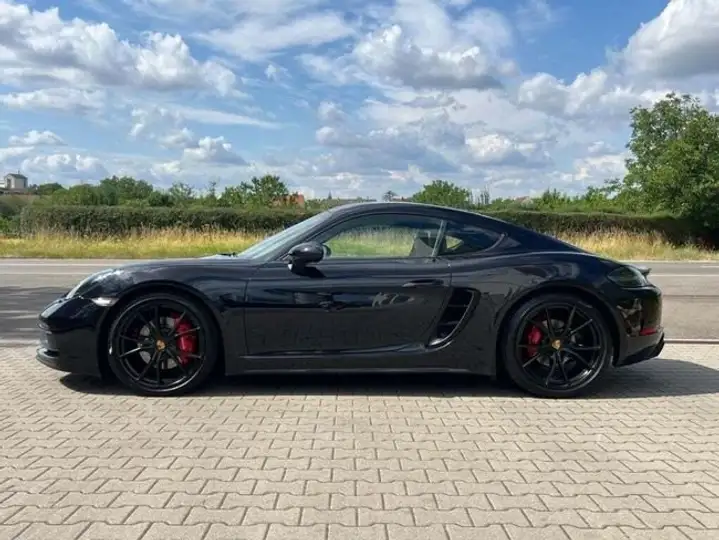 Porsche 718 Cayman 2018, foto 2