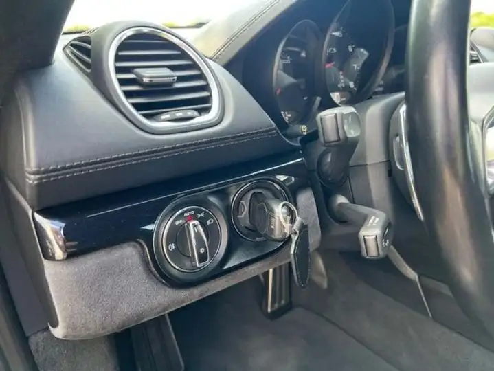 Porsche 718 Cayman 2018, foto 14