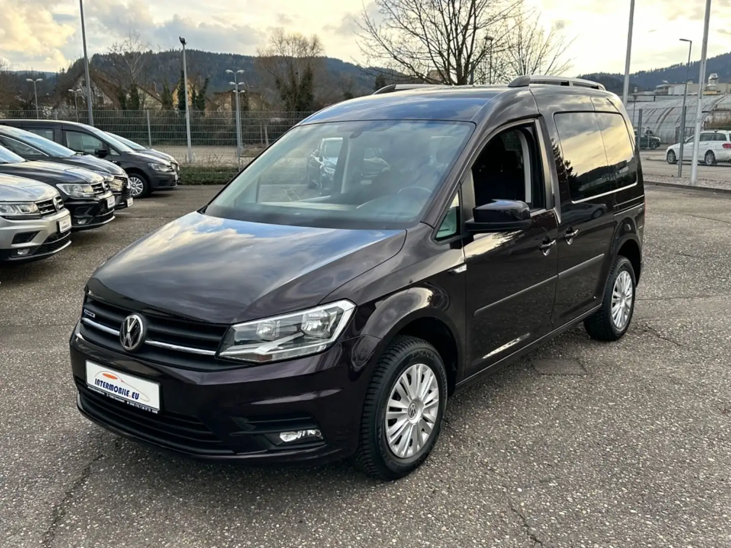 Volkswagen Caddy 1.4TGI Kombi BMT CNG Kamera Klima AC Euro6 Violett - 1