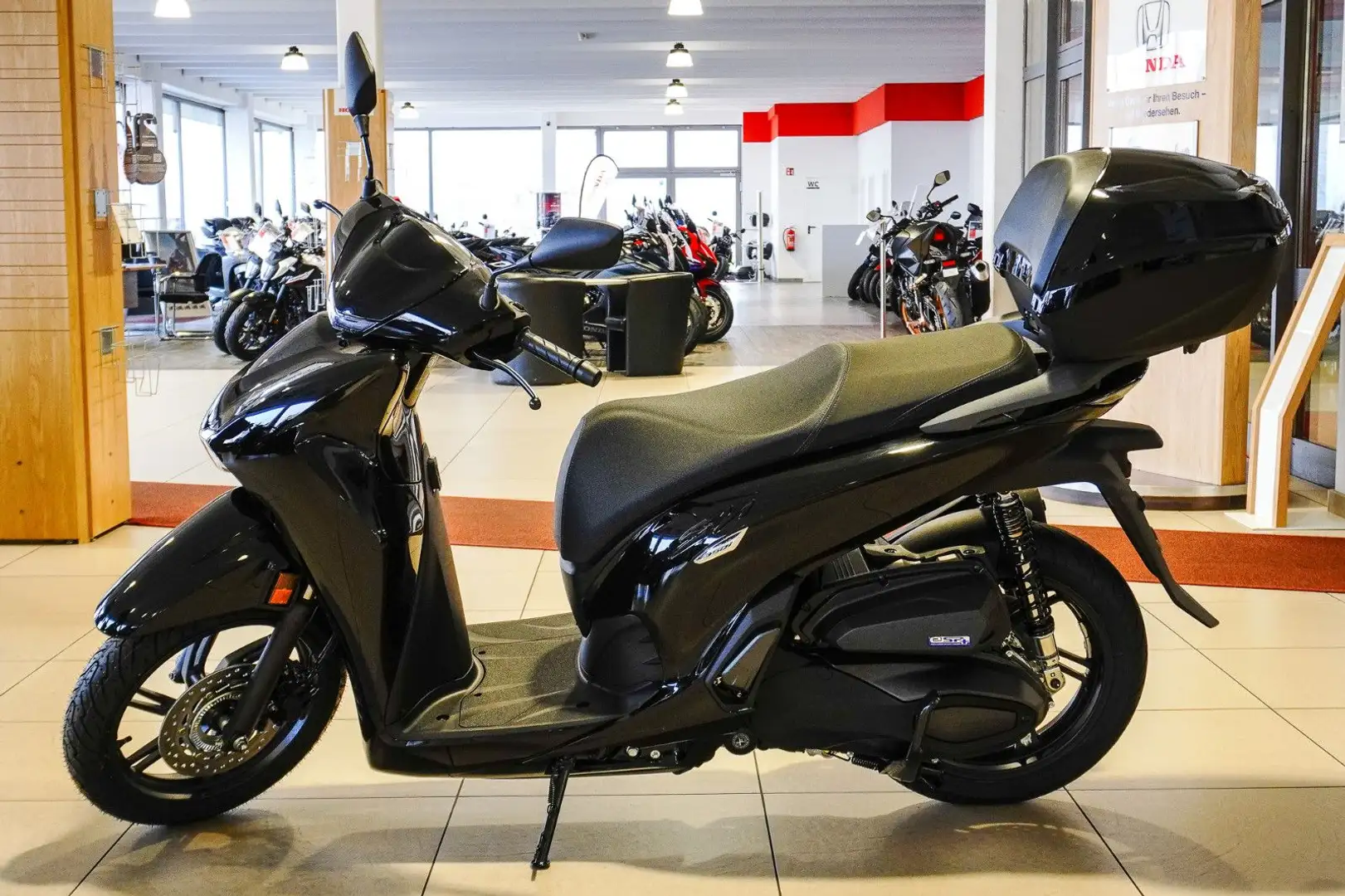 Honda SH 350i nkl. Smart Top Case SOFORT VERFÜGBAR Noir - 2