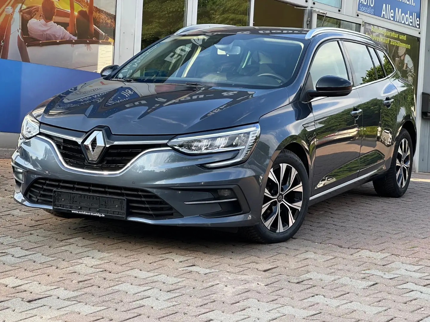 Renault Megane BLUE dCi 115 Intens Grandtour Grigio - 1