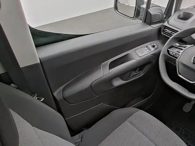 Peugeot Partner view 15