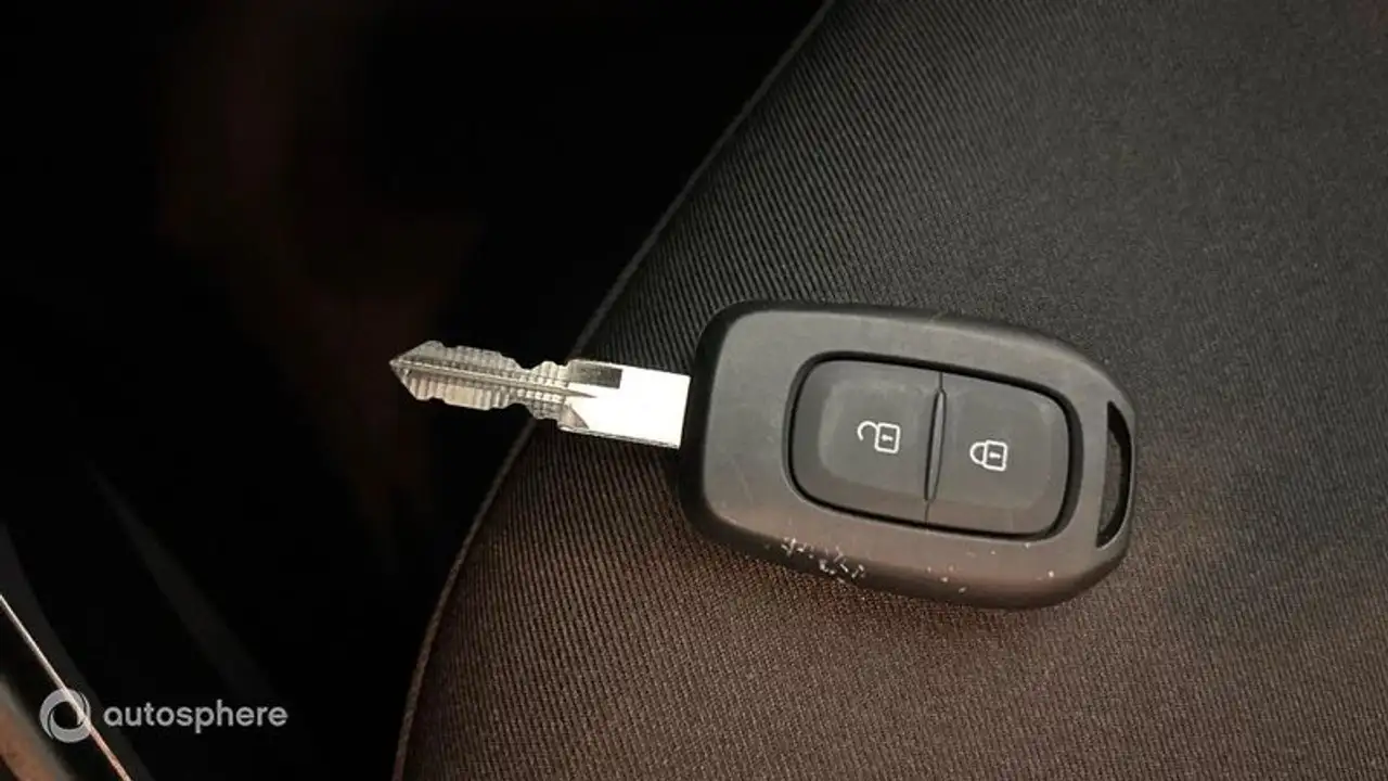 Dacia Duster — photo 16