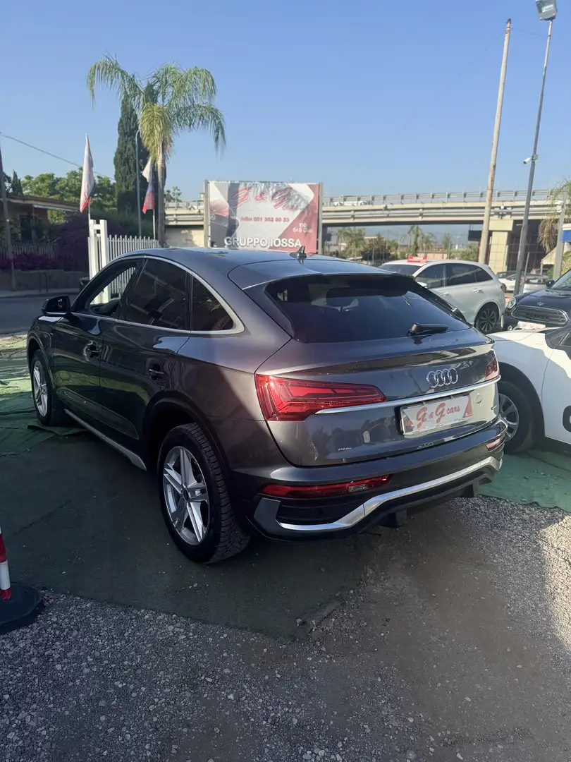 Audi Q5 Sportback 40 2.0 tdi mhev 12V S-LINE Grigio - 2