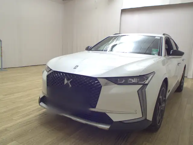 DS Automobiles DS 4
