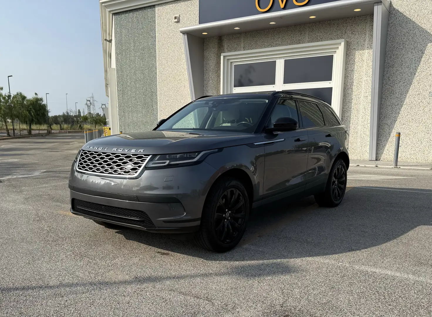 Land Rover Range Rover Velar 2.0 td4 HSE 180cv auto - 2