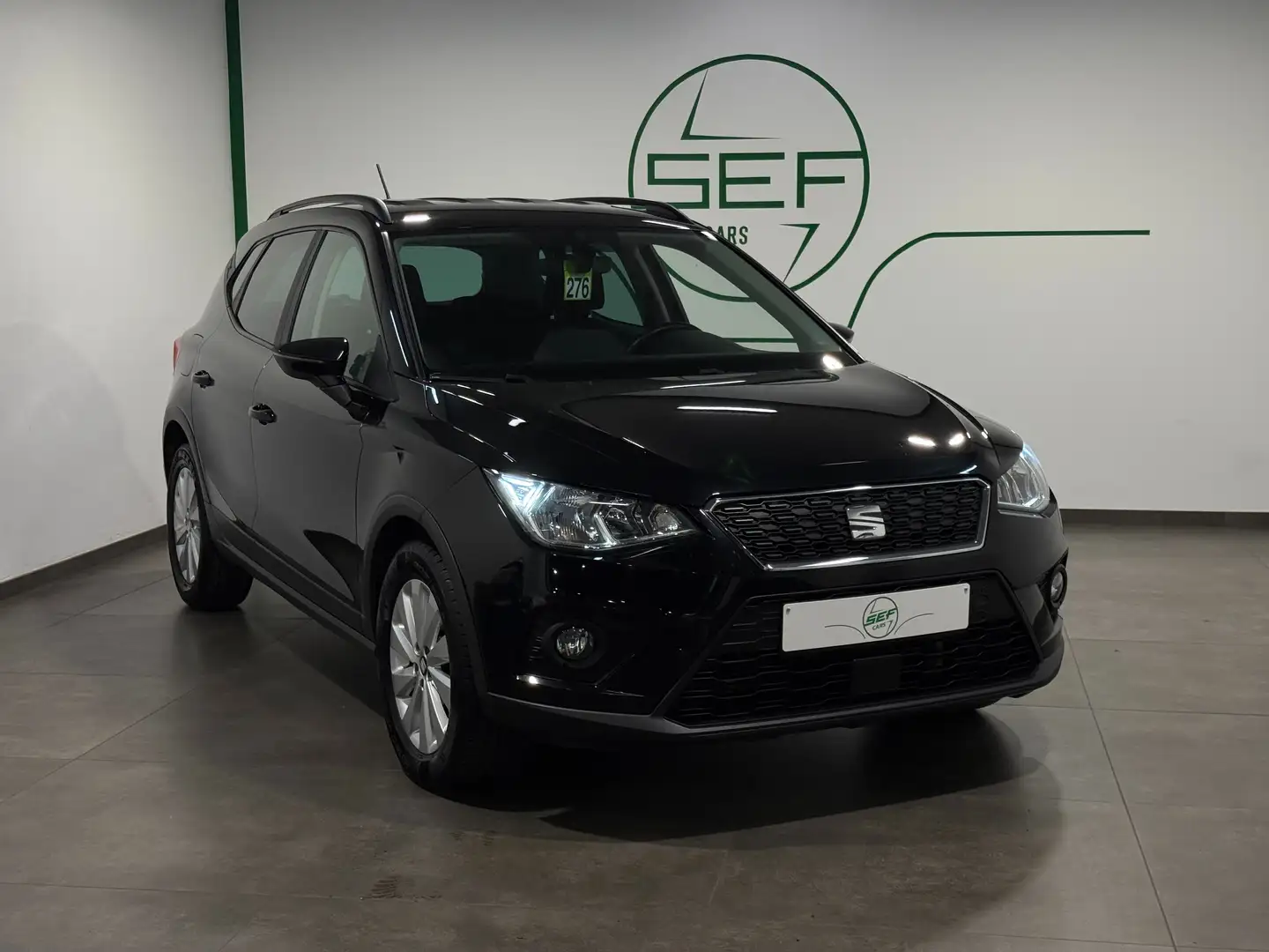 SEAT Arona ** 1.6 TDI ** Style ** GPS ** Garantie 12 mois ** Noir - 1