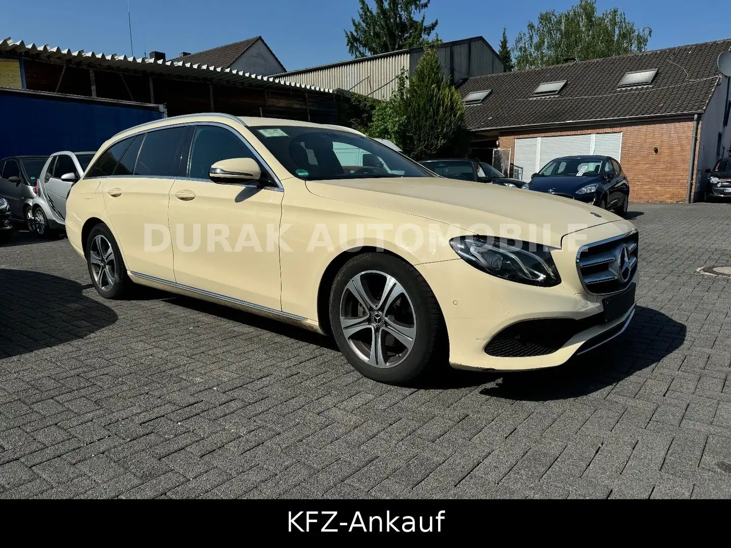 Mercedes-Benz E 200 E -Klasse d T-Modell TAXI / NAVI / 10/25 Gelb - 1