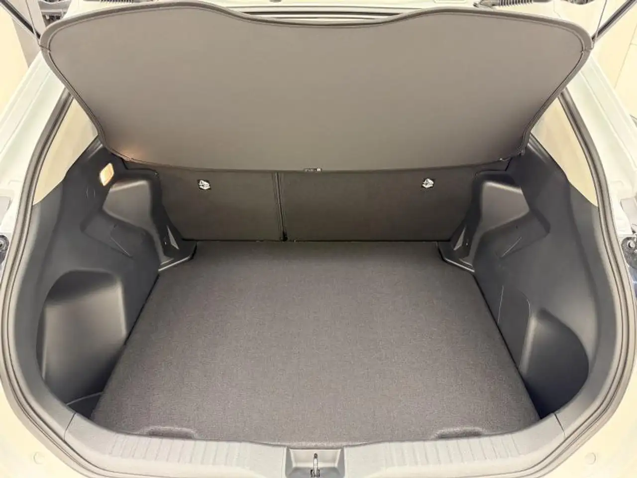 Toyota Yaris Cross 2026 — фото 13