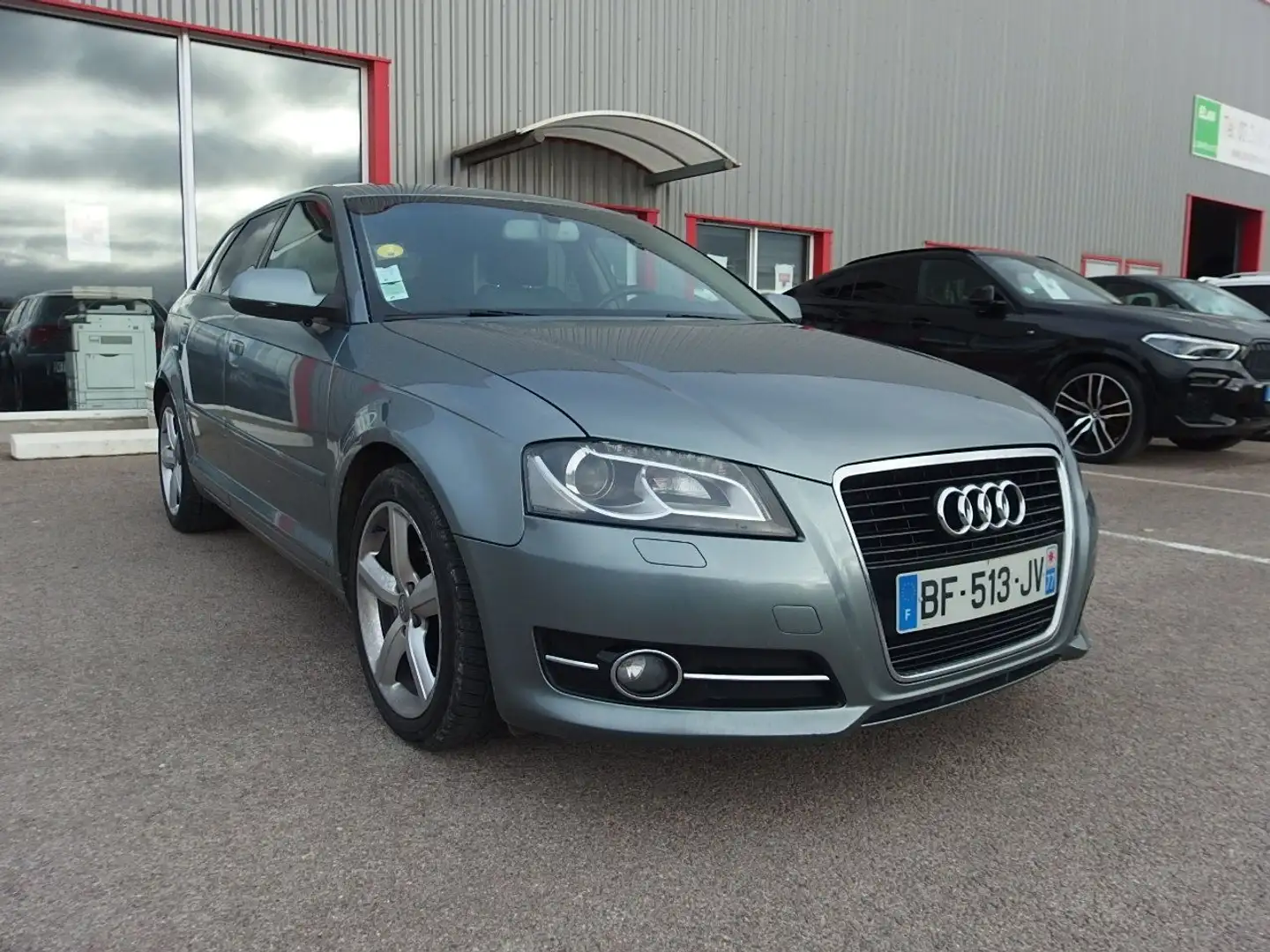 Audi A3 1.6 TDI 105CH DPF START/STOP AMBITION LUXE S TRONI - 1