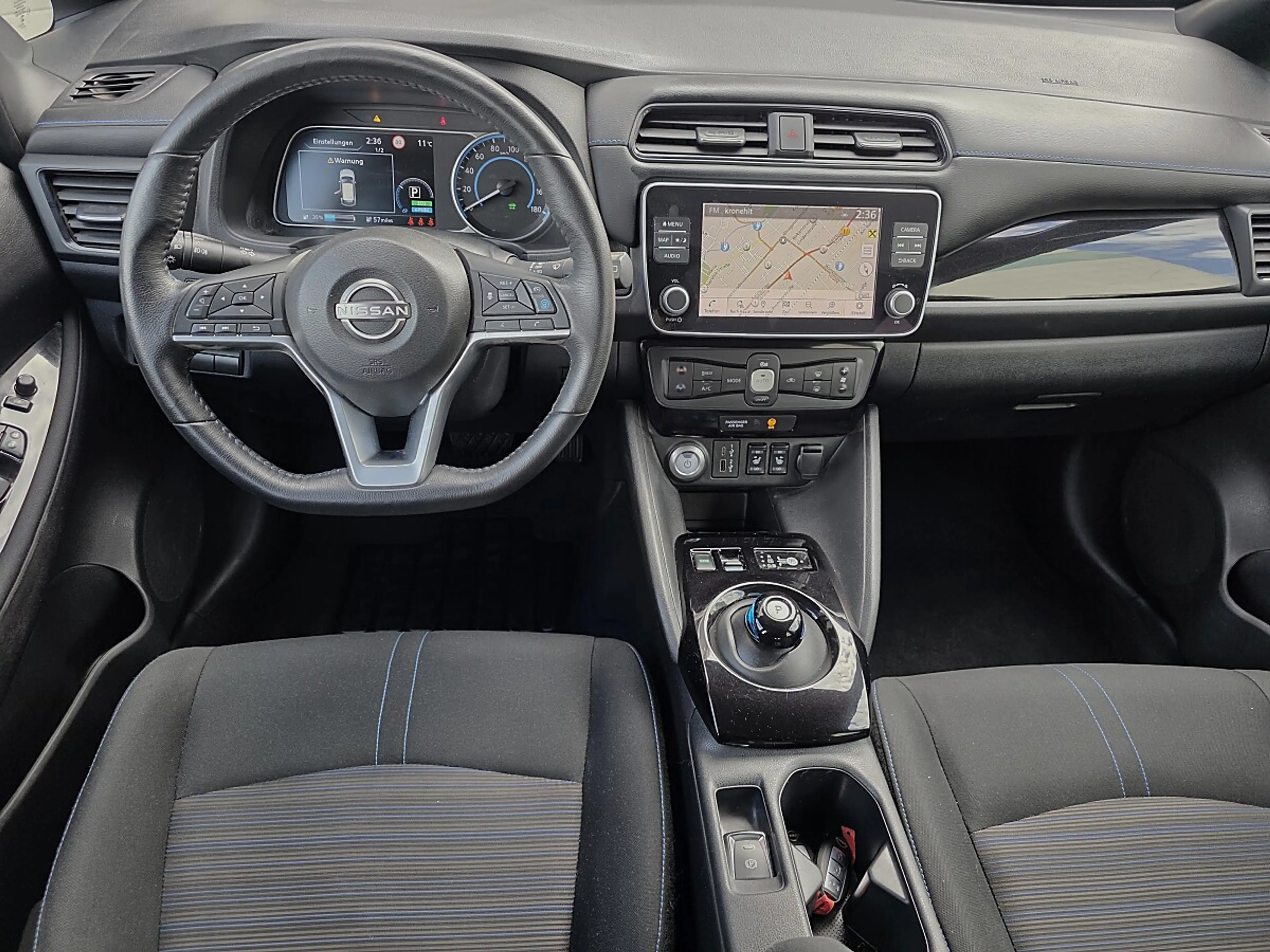 Nissan Leaf N-Connecta 40kWh — photo 13