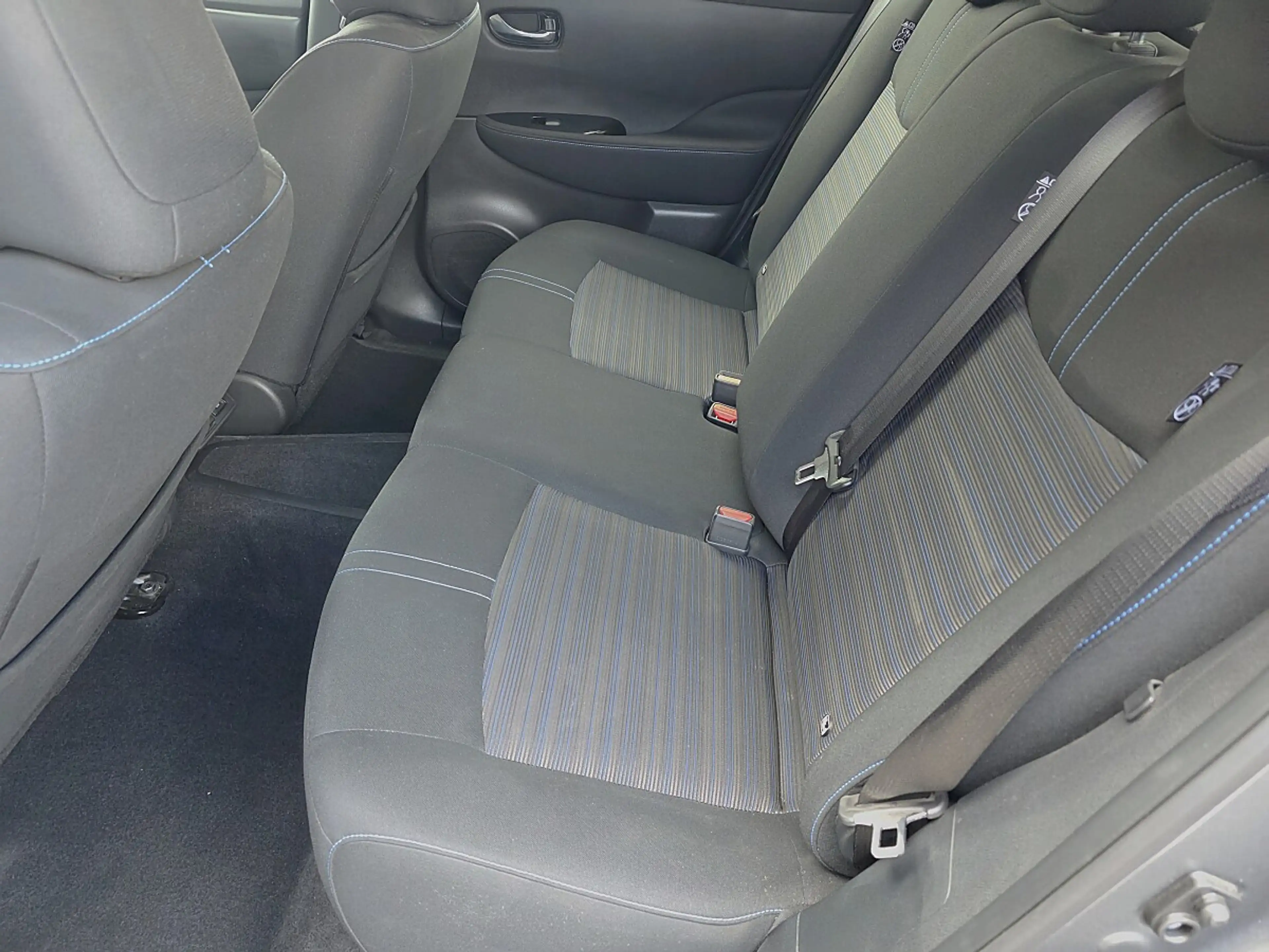 Nissan Leaf N-Connecta 40kWh — photo 15