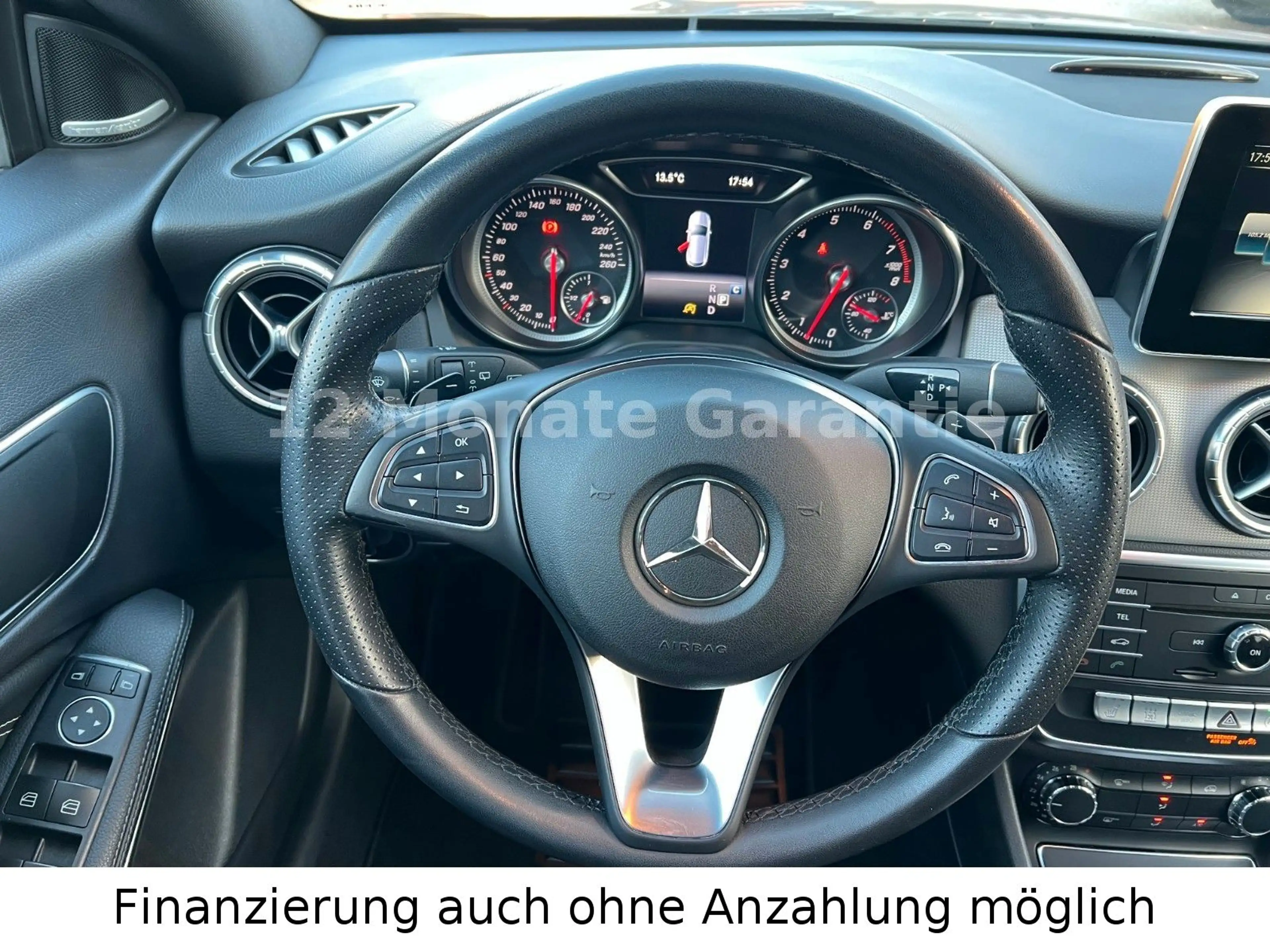 Mercedes-Benz CLA 220 CLA-Klasse CLA 220 Shooting Brake 4Matic Urban — photo 19