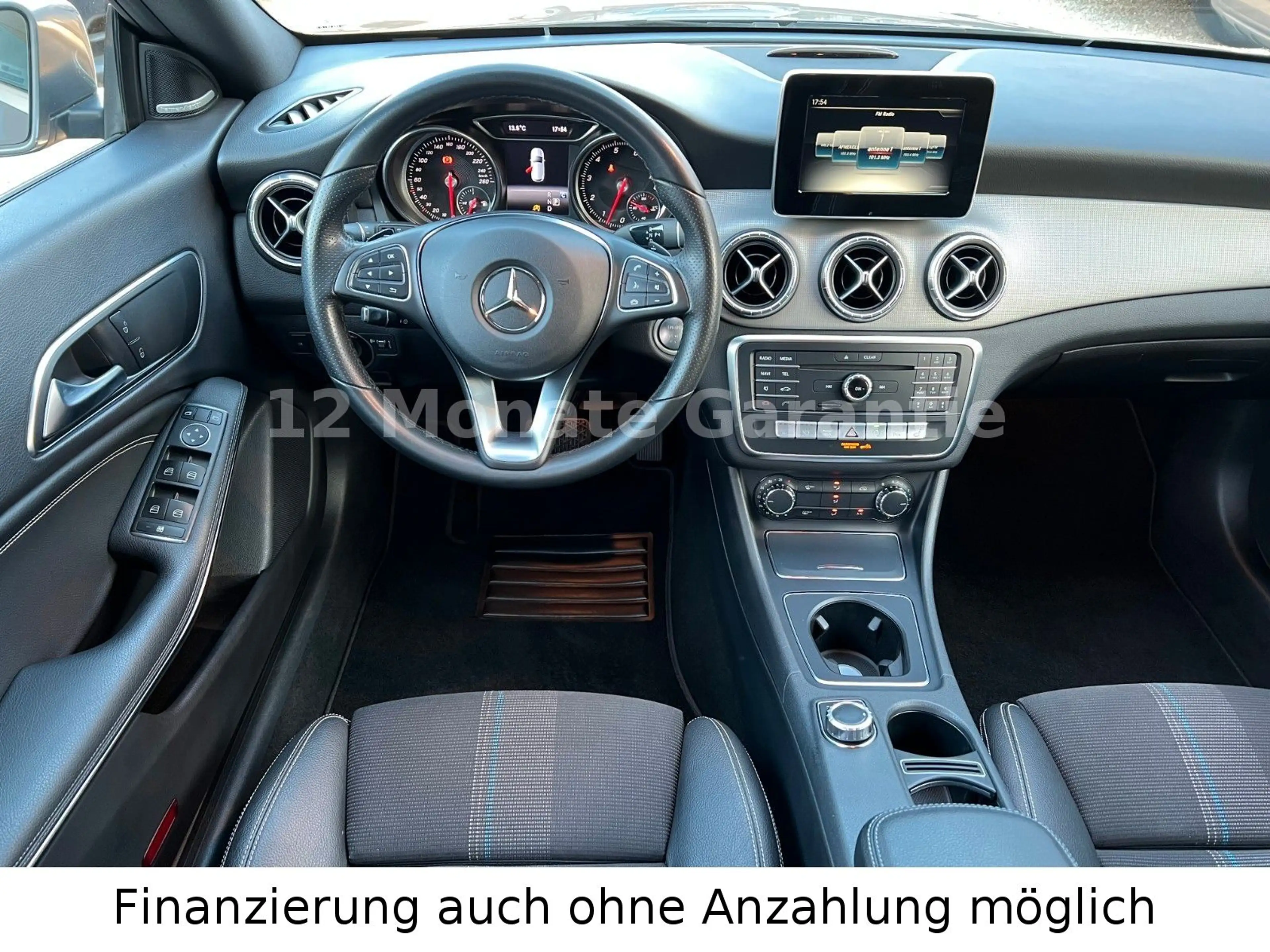 Mercedes-Benz CLA 220 CLA-Klasse CLA 220 Shooting Brake 4Matic Urban — photo 18
