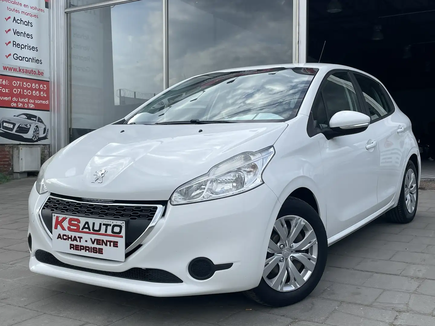 Peugeot 208 1.4 HDi Access/149.091KM/AIRCO/ECRAN TACTILE/EURO5 Blanc - 1