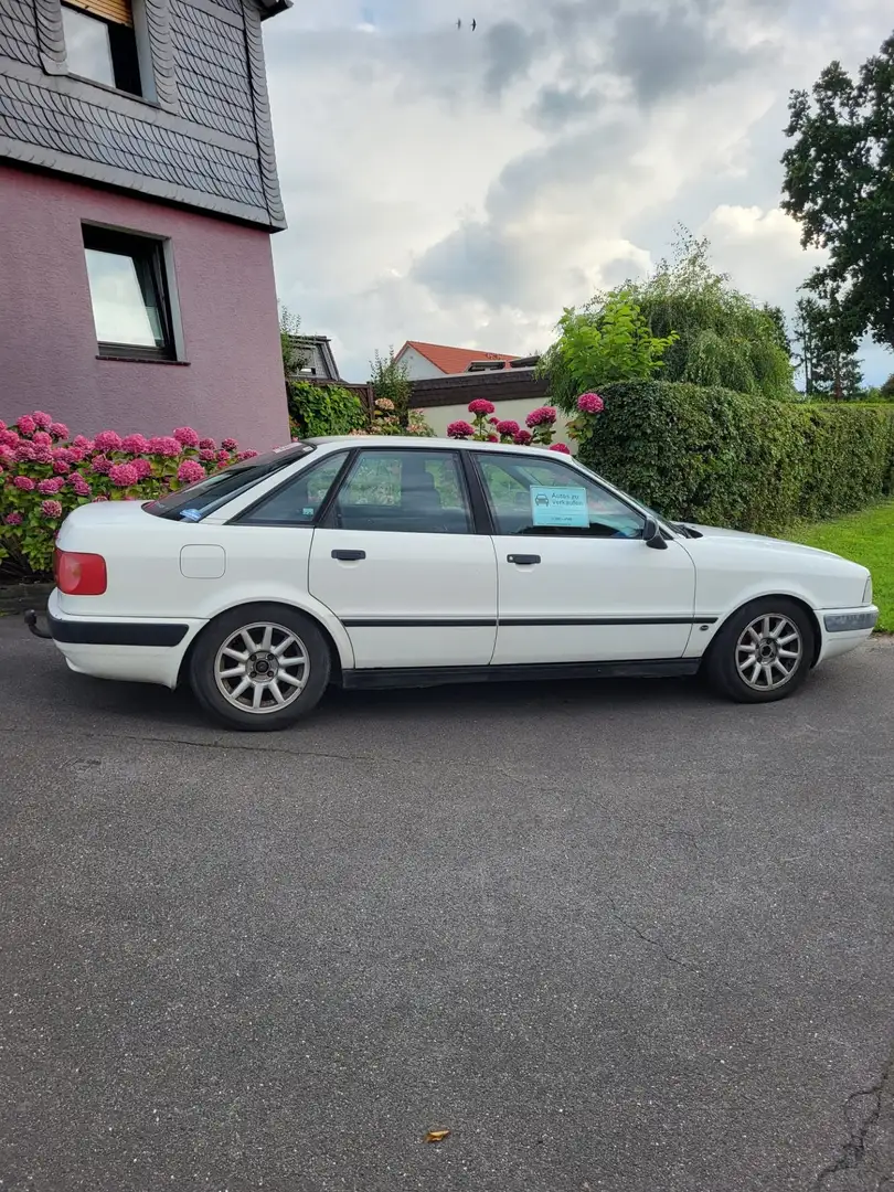 Audi 80 2.3 E - 1