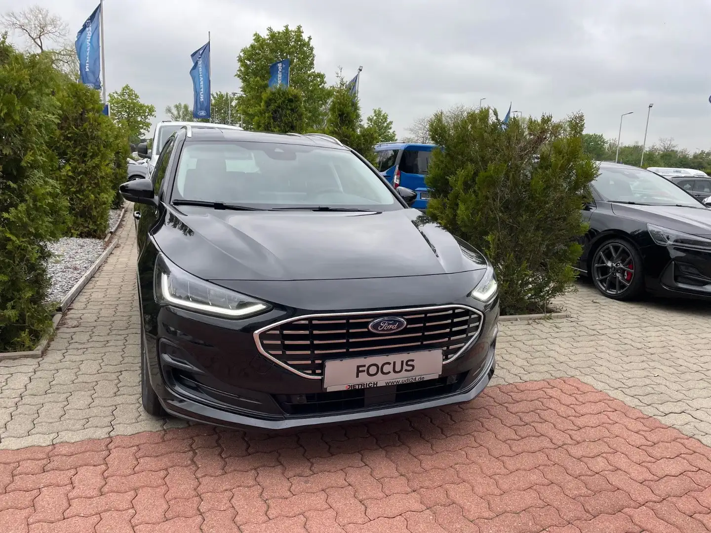 Ford Focus Turnier Titanium Edition 125PS *ACC|Kamera Schwarz - 1