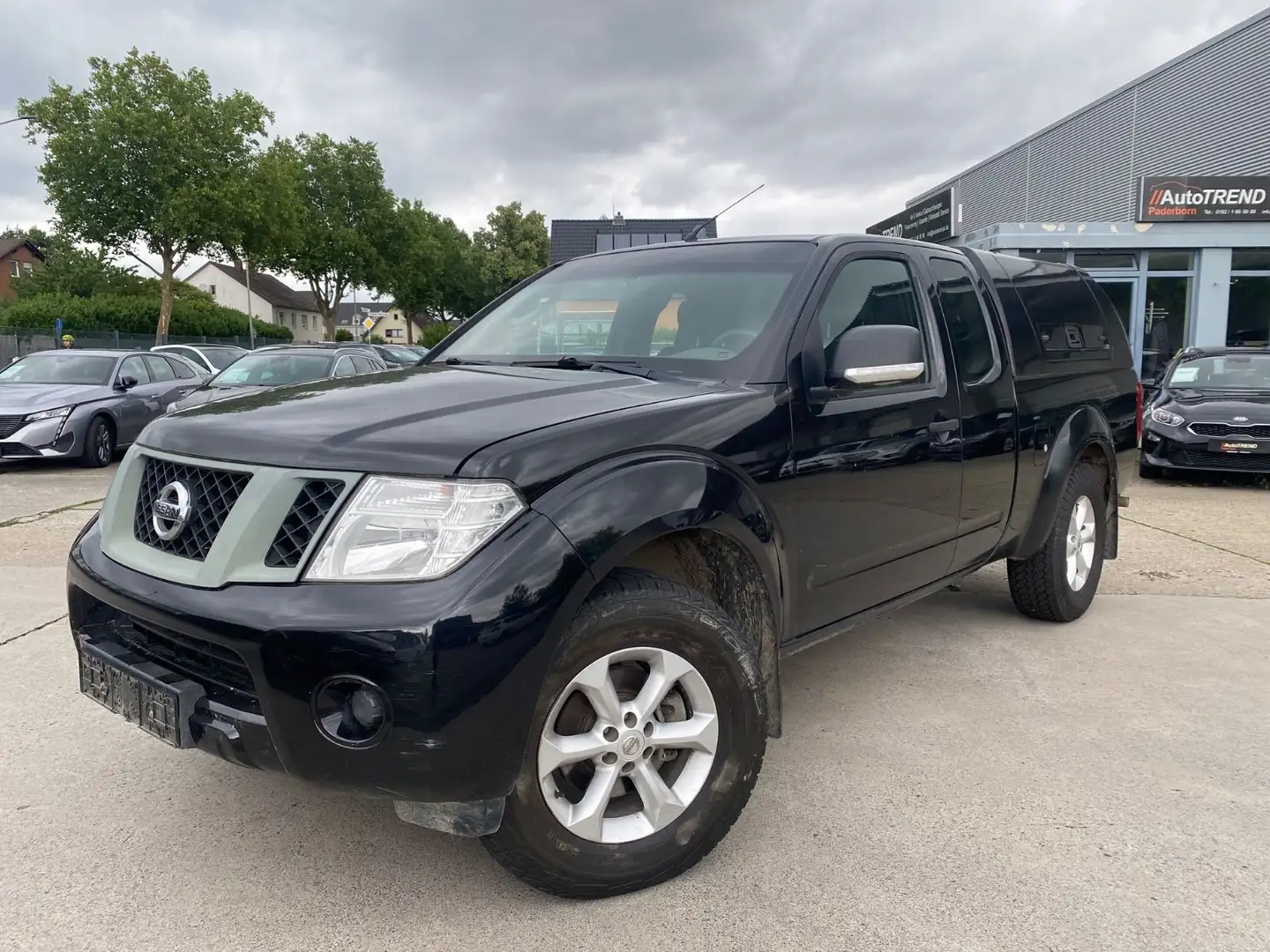 Nissan Navara Pickup King Cab XE 4X4*AHK*Klima Negro - 2